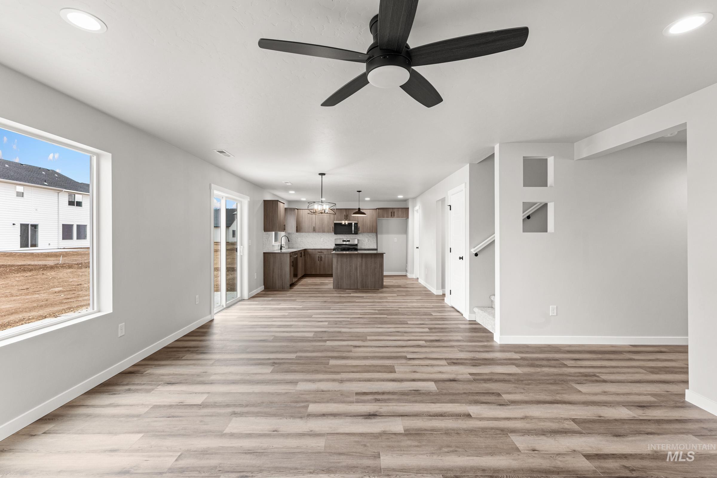 5408 S Desert Cactus Ave, Meridian, Idaho 83642, 4 Bedrooms, 2.5 Bathrooms, Residential For Sale, Price $479,990, 98974825