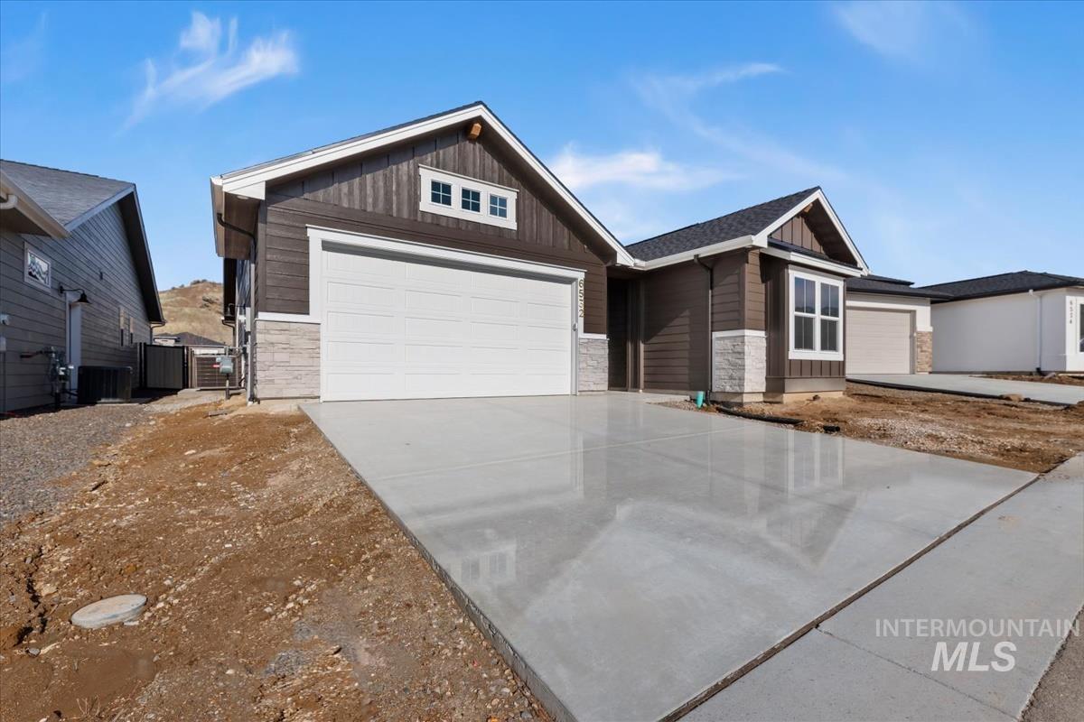 6532 E Lucy Drive, Eagle, Idaho 83629, 3 Bedrooms, 2 Bathrooms, Residential For Sale, Price $549,880, 98974827