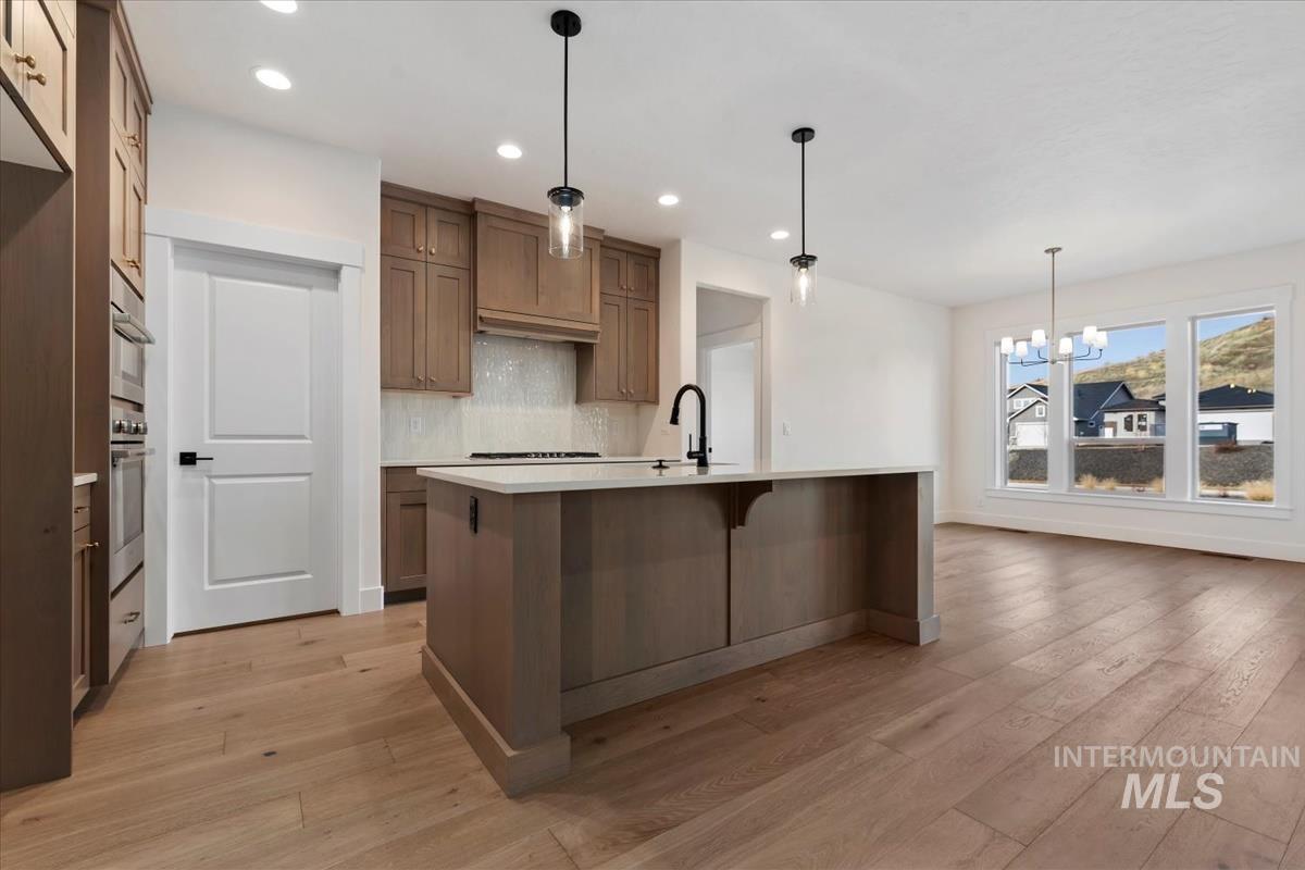 6532 E Lucy Drive, Eagle, Idaho 83629, 3 Bedrooms, 2 Bathrooms, Residential For Sale, Price $549,880, 98974827