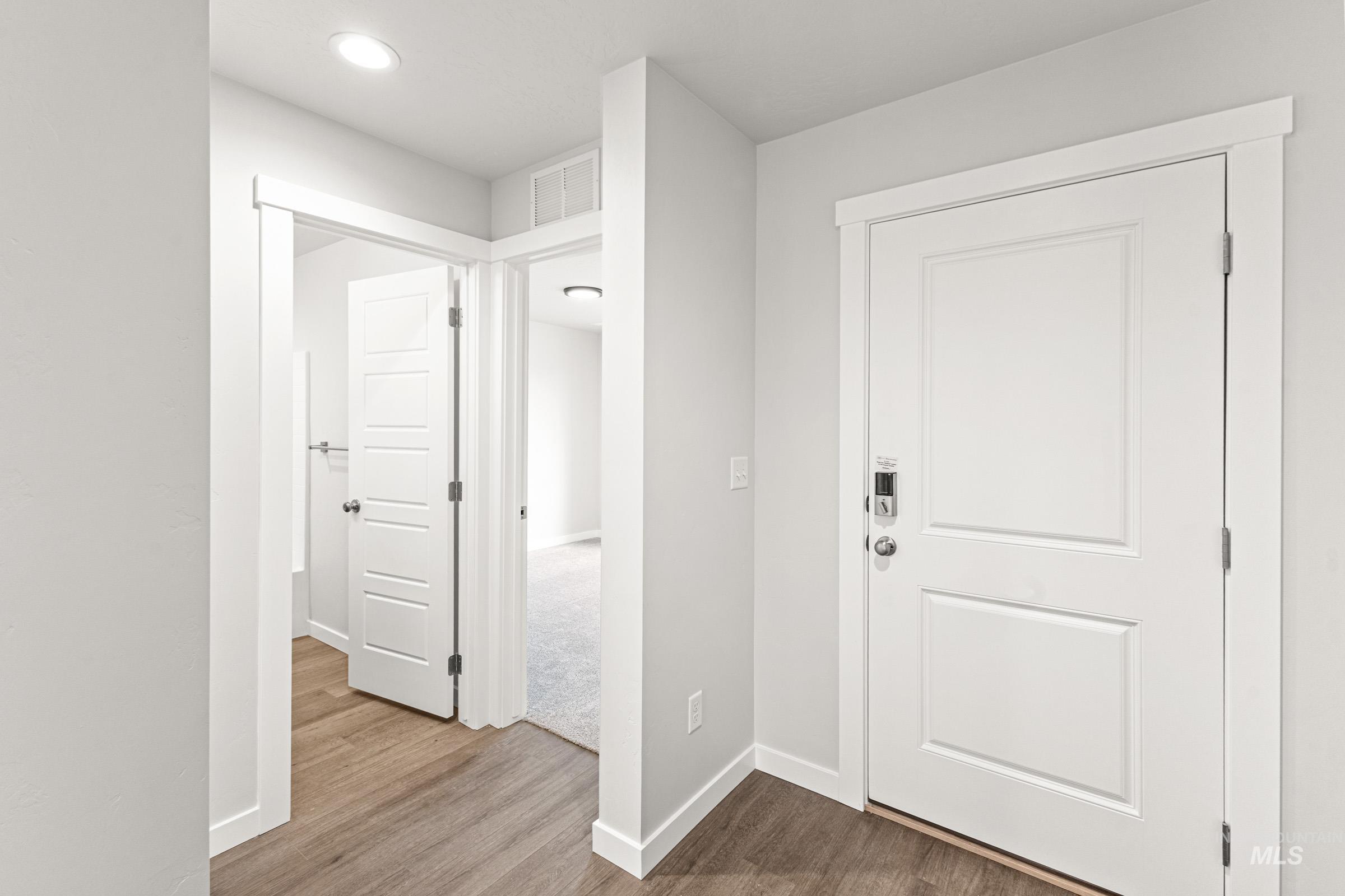 5397 S Bittercreek Ave, Meridian, Idaho 83642, 3 Bedrooms, 2 Bathrooms, Residential For Sale, Price $414,990, 98974828