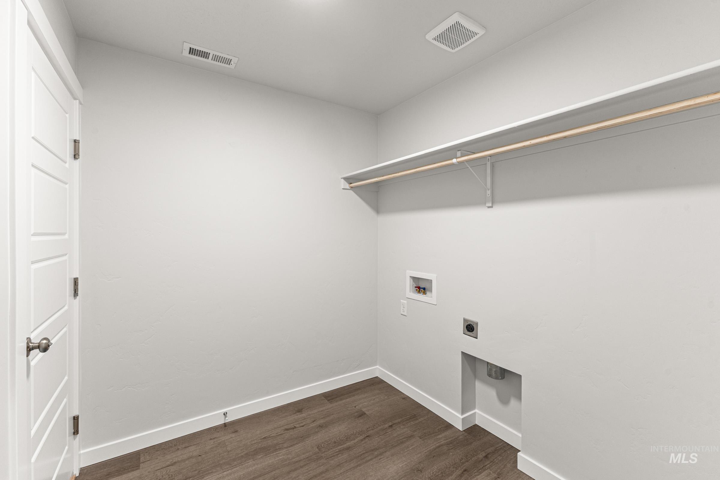 5397 S Bittercreek Ave, Meridian, Idaho 83642, 3 Bedrooms, 2 Bathrooms, Residential For Sale, Price $414,990, 98974828