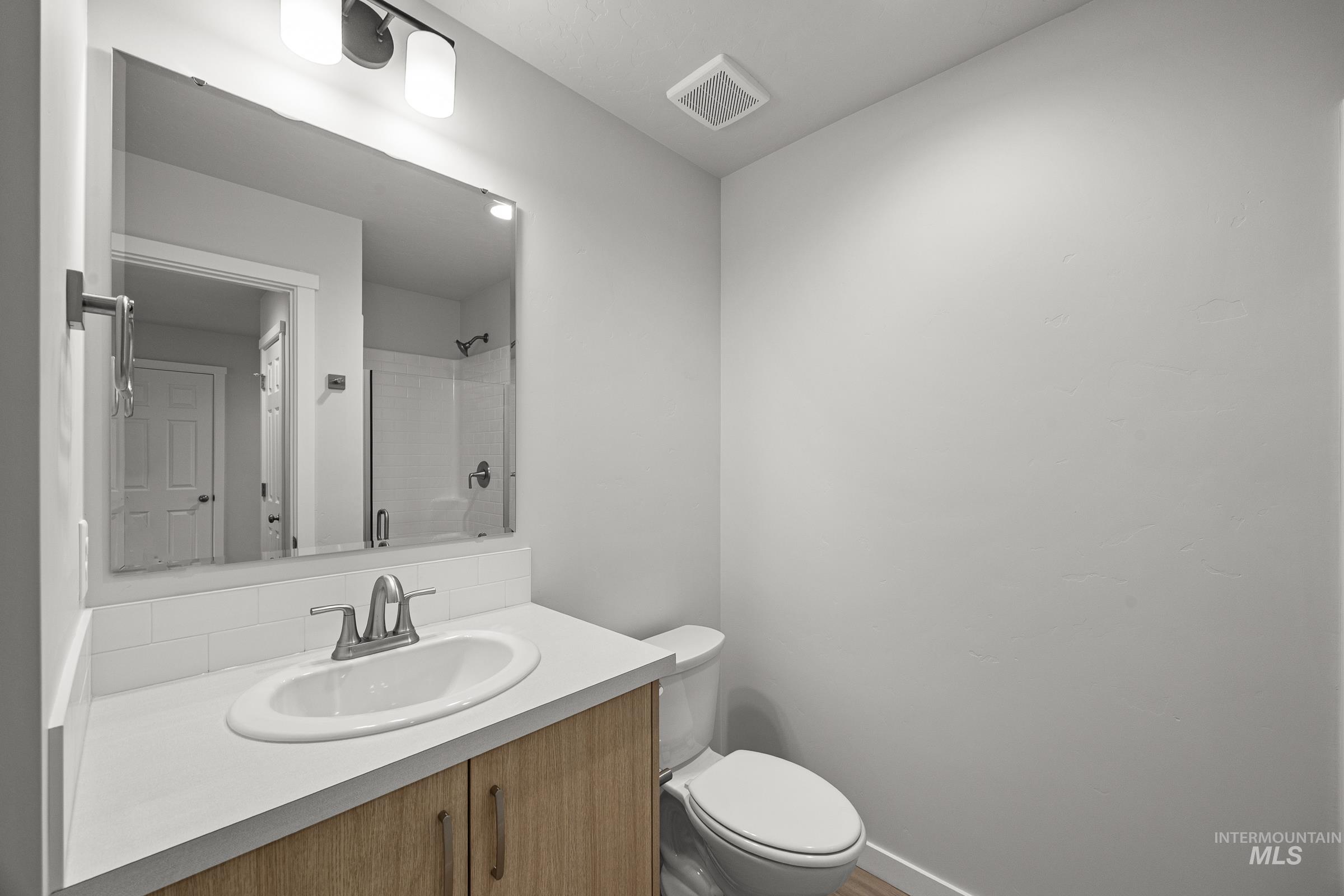 13727 Judson St, Caldwell, Idaho 83607, 5 Bedrooms, 3 Bathrooms, Residential For Sale, Price $464,990, 98974830