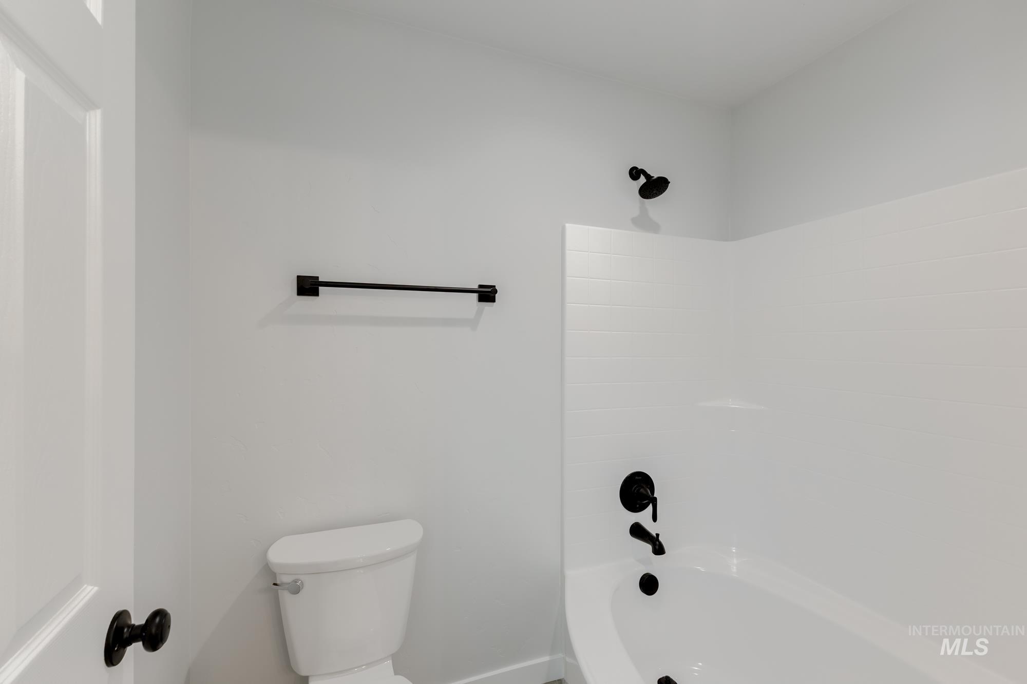 13654 Inman Ct, Caldwell, Idaho 83607, 4 Bedrooms, 2 Bathrooms, Residential For Sale, Price $454,990,MLS 98974831