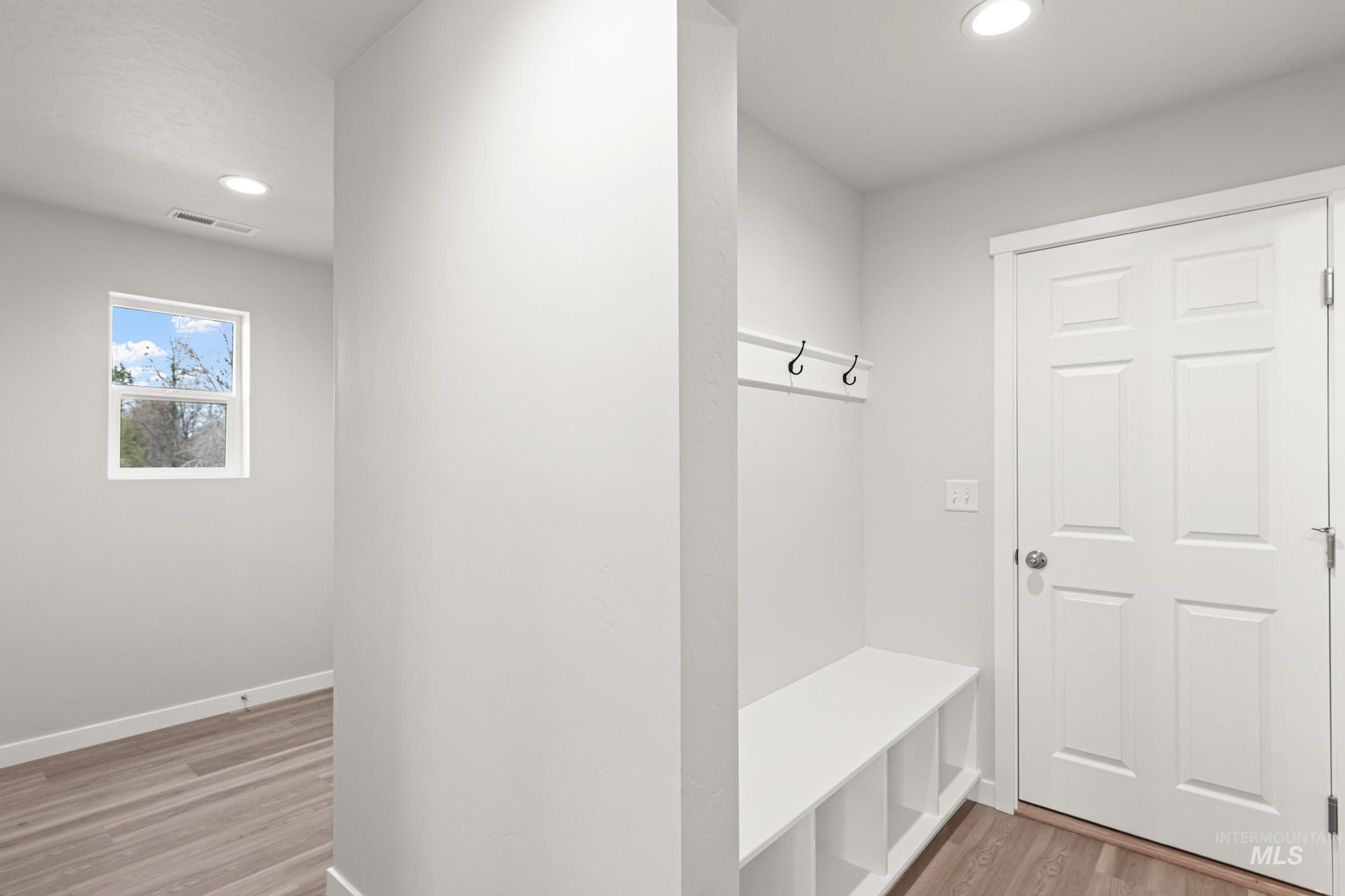 21 S Sweetgrass Pl, Nampa, Idaho 83651, 3 Bedrooms, 2.5 Bathrooms, Residential For Sale, Price $403,990, 98974832