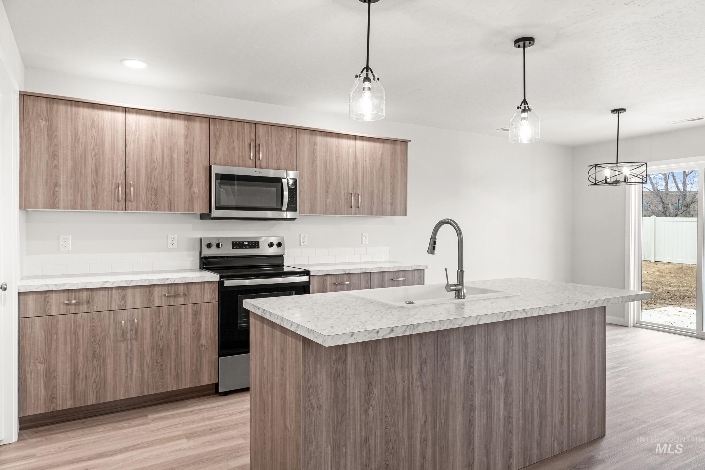 21 S Sweetgrass Pl, Nampa, Idaho 83651, 3 Bedrooms, 2.5 Bathrooms, Residential For Sale, Price $403,990, 98974832