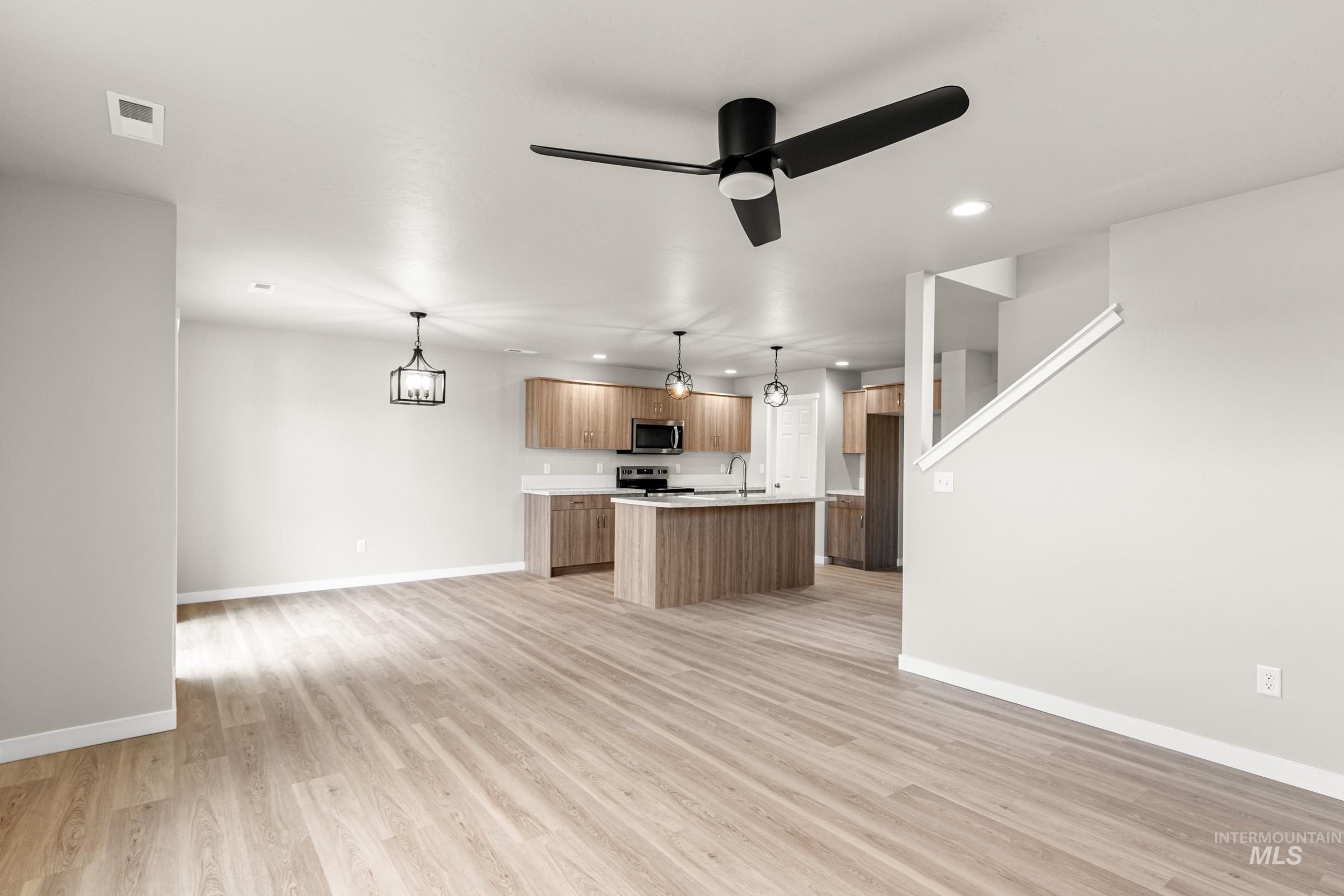 2543 W Fallon Lp, Nampa, Idaho 83651, 3 Bedrooms, 2.5 Bathrooms, Residential For Sale, Price $405,990, 98974835