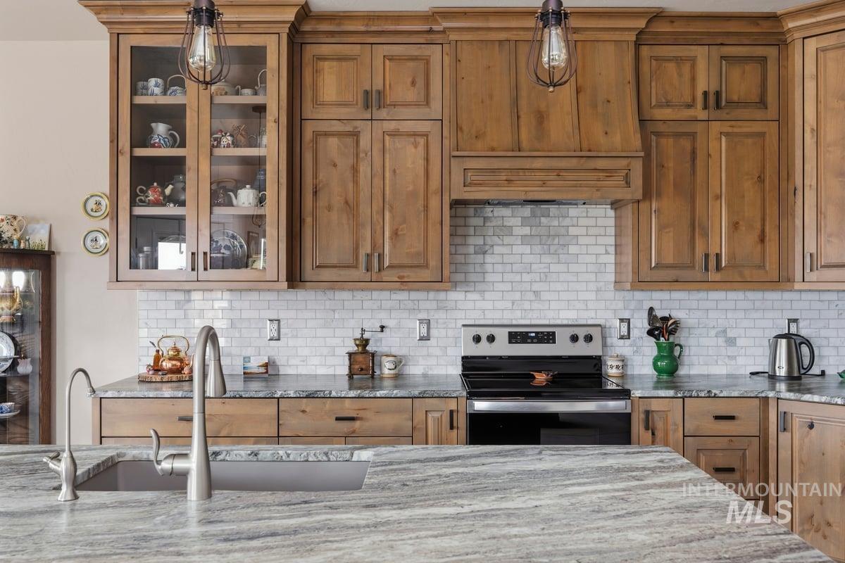 1480 Pillar Circle, Twin Falls, Idaho 83301, 3 Bedrooms, 2 Bathrooms, Residential For Sale, Price $520,000,MLS 98974836