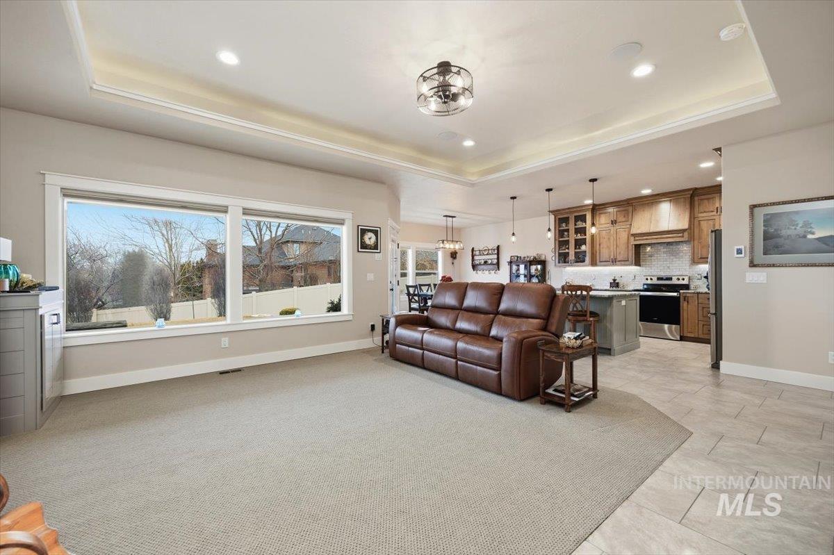 1480 Pillar Circle, Twin Falls, Idaho 83301, 3 Bedrooms, 2 Bathrooms, Residential For Sale, Price $520,000,MLS 98974836