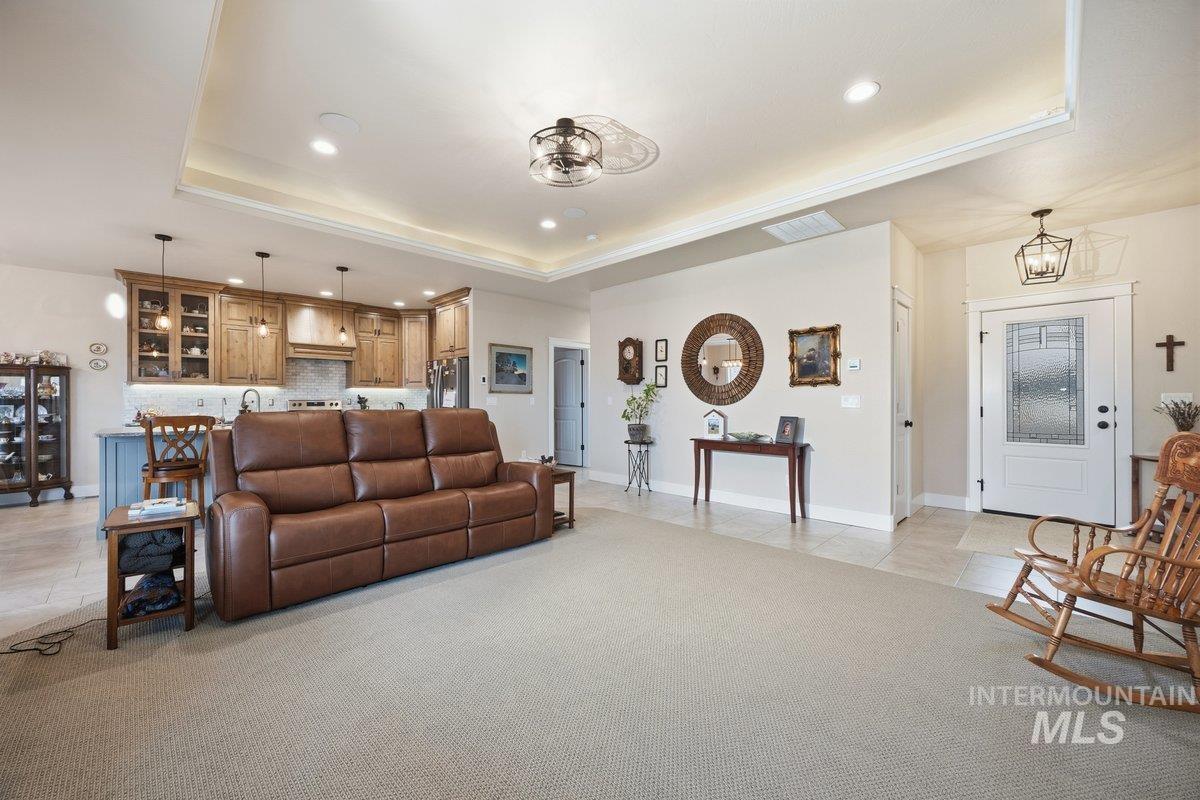 1480 Pillar Circle, Twin Falls, Idaho 83301, 3 Bedrooms, 2 Bathrooms, Residential For Sale, Price $520,000,MLS 98974836