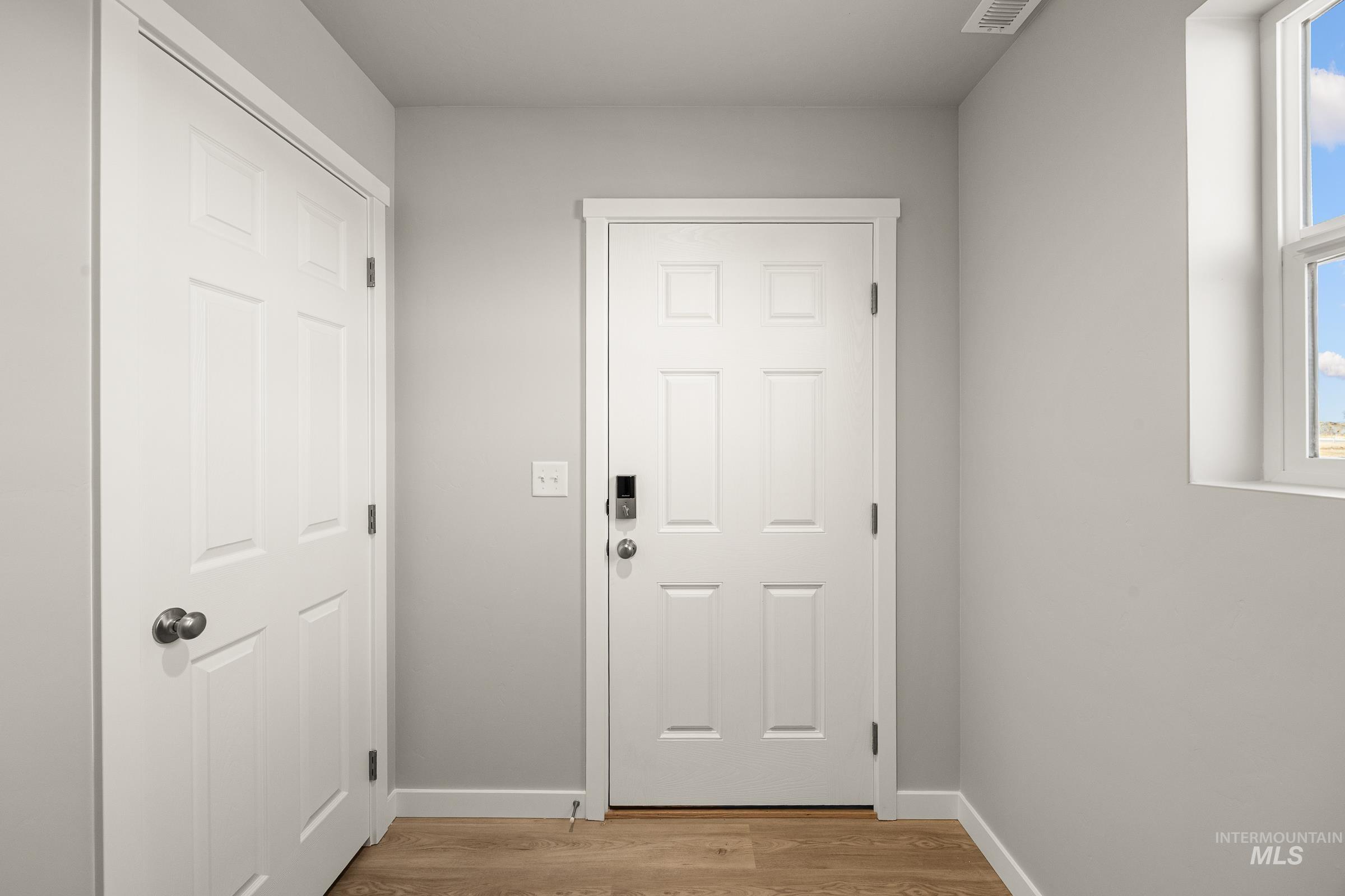 19598 Snowyside Way, Caldwell, Idaho 83605, 3 Bedrooms, 2.5 Bathrooms, Residential For Sale, Price $409,990, 98974837