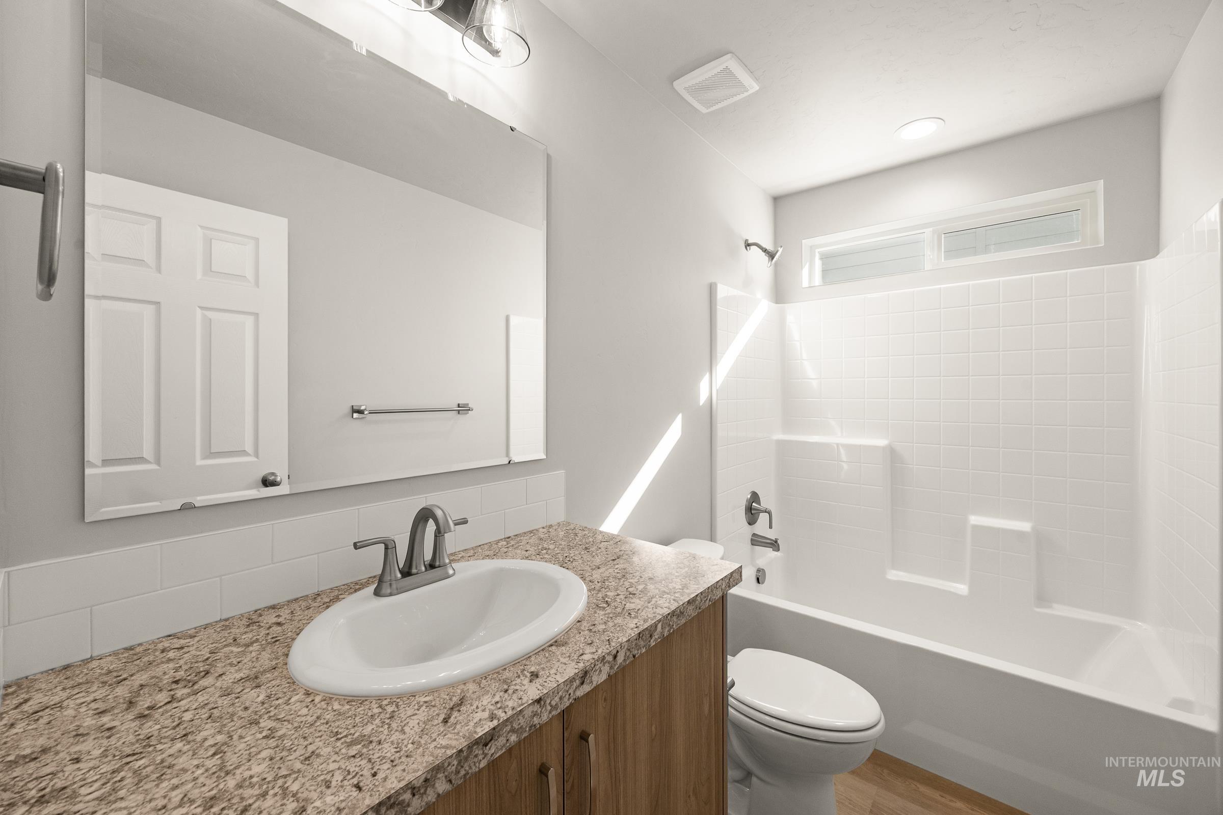 19598 Snowyside Way, Caldwell, Idaho 83605, 3 Bedrooms, 2.5 Bathrooms, Residential For Sale, Price $409,990, 98974837