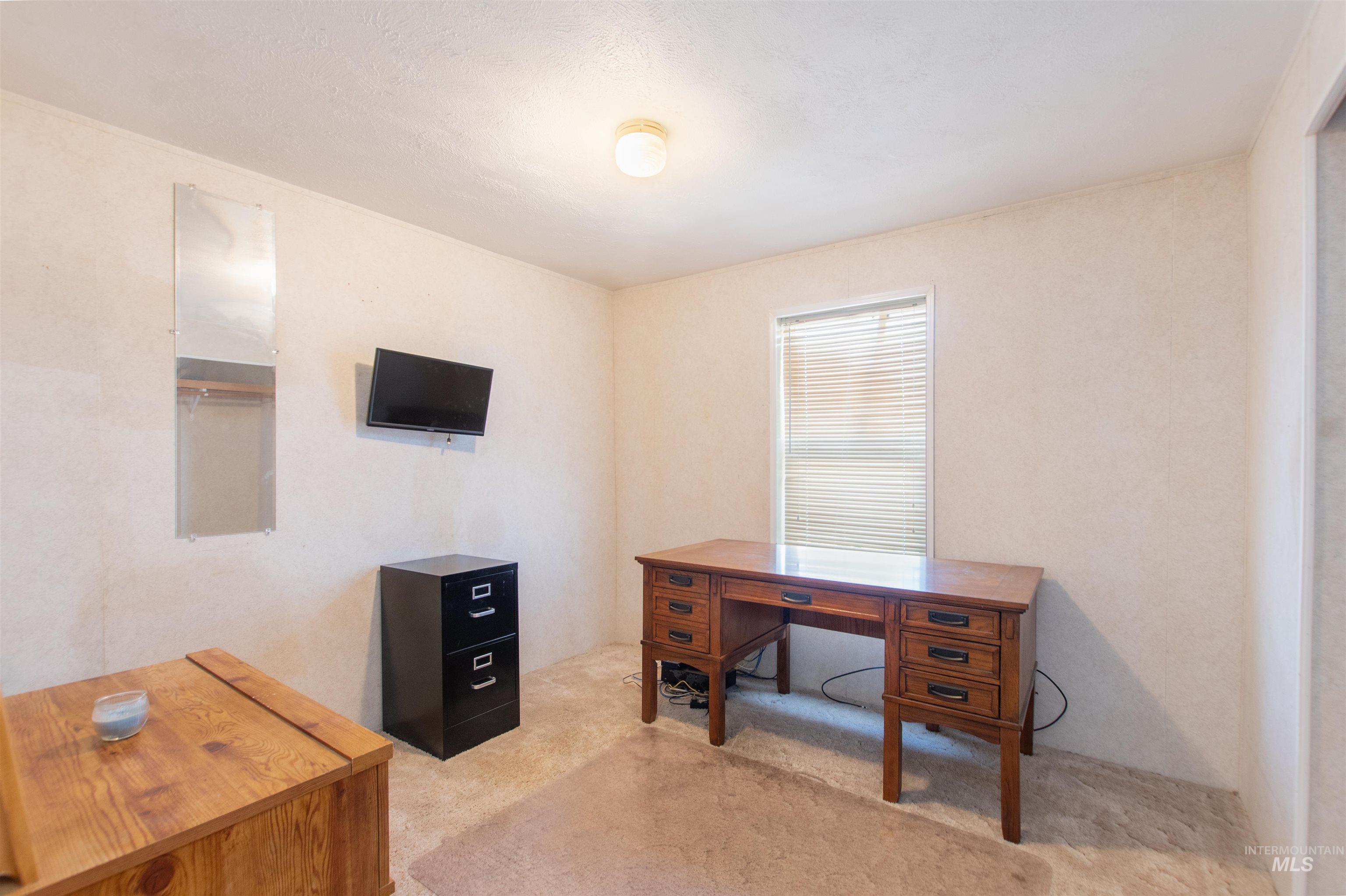 815 S Curtis Rd, Boise, Idaho 83705, 2 Bedrooms, 1 Bathroom, Residential For Sale, Price $74,900,MLS 98974838