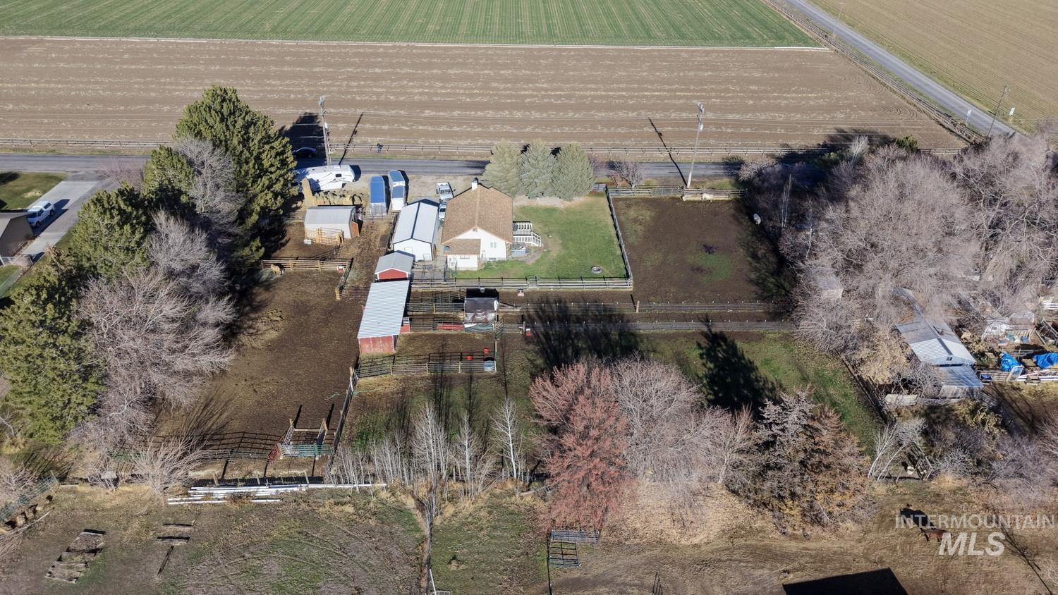 2243 E 4000 N, Filer, Idaho 83328, 3 Bedrooms, 2 Bathrooms, Residential For Sale, Price $495,000,MLS 98974840