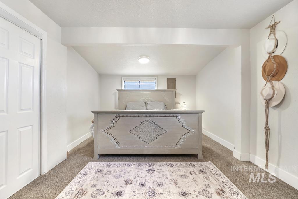 2243 E 4000 N, Filer, Idaho 83328, 3 Bedrooms, 2 Bathrooms, Residential For Sale, Price $495,000,MLS 98974840