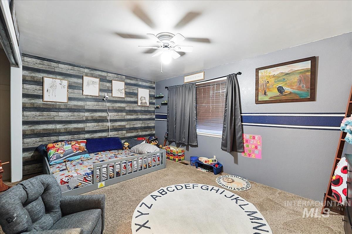 195 NW Carrie Circle, Mountain Home, Idaho 83647, 4 Bedrooms, 3 Bathrooms, Residential For Sale, Price $400,000, 98974841