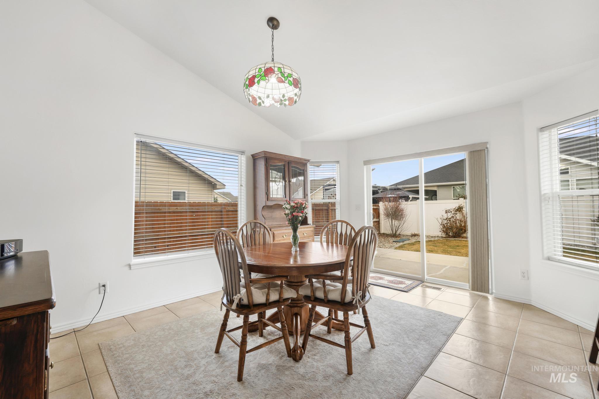 420 Shadetree Trail, Twin Falls, Idaho 83301, 3 Bedrooms, 2.5 Bathrooms, Residential For Sale, Price $459,900, 98974843