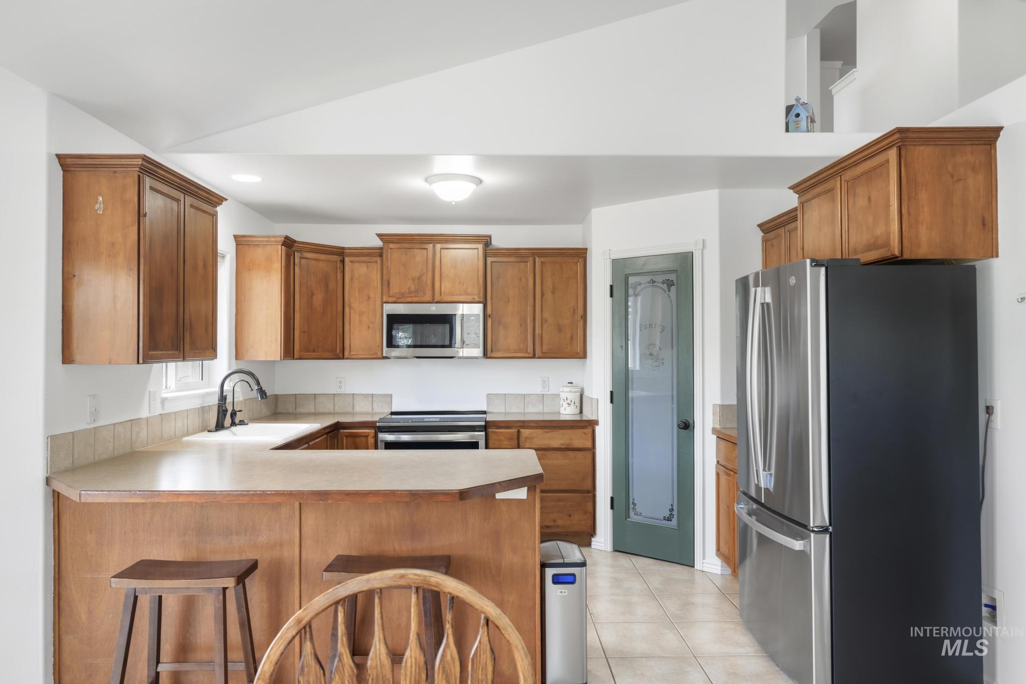 420 Shadetree Trail, Twin Falls, Idaho 83301, 3 Bedrooms, 2.5 Bathrooms, Residential For Sale, Price $459,900, 98974843