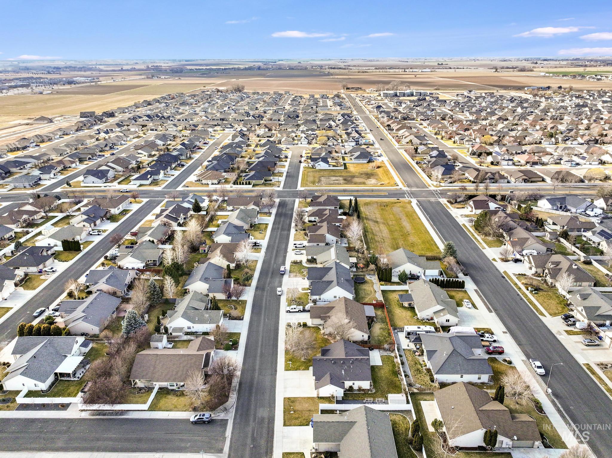 420 Shadetree Trail, Twin Falls, Idaho 83301, 3 Bedrooms, 2.5 Bathrooms, Residential For Sale, Price $459,900, 98974843