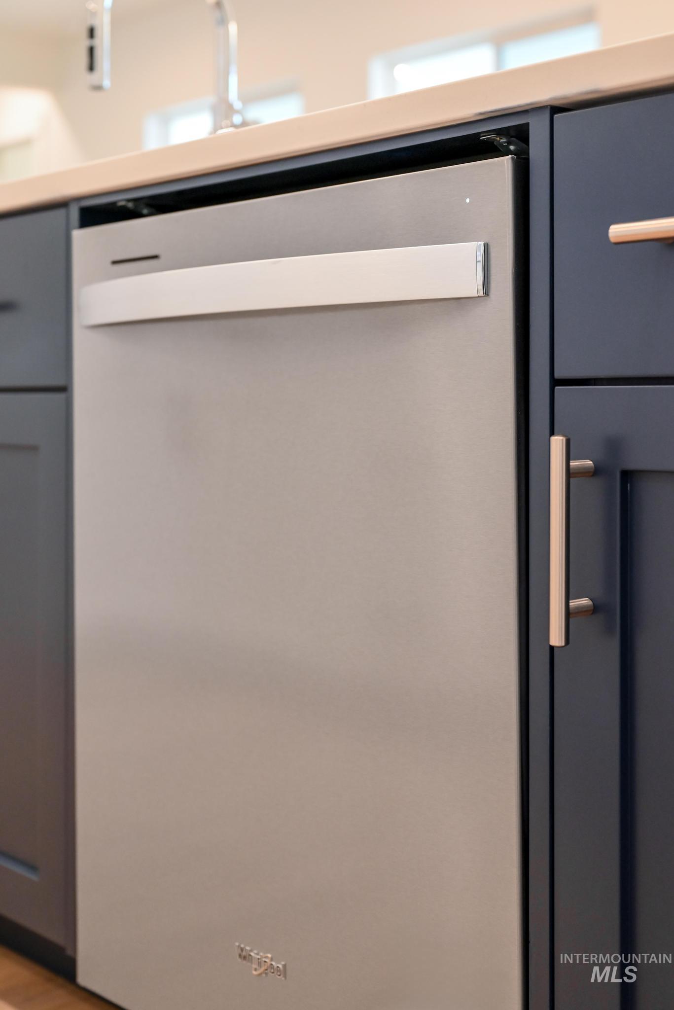 15188 Steel Cloud Ave, Caldwell, Idaho 83607, 3 Bedrooms, 2.5 Bathrooms, Residential For Sale, Price $579,000,MLS 98974844