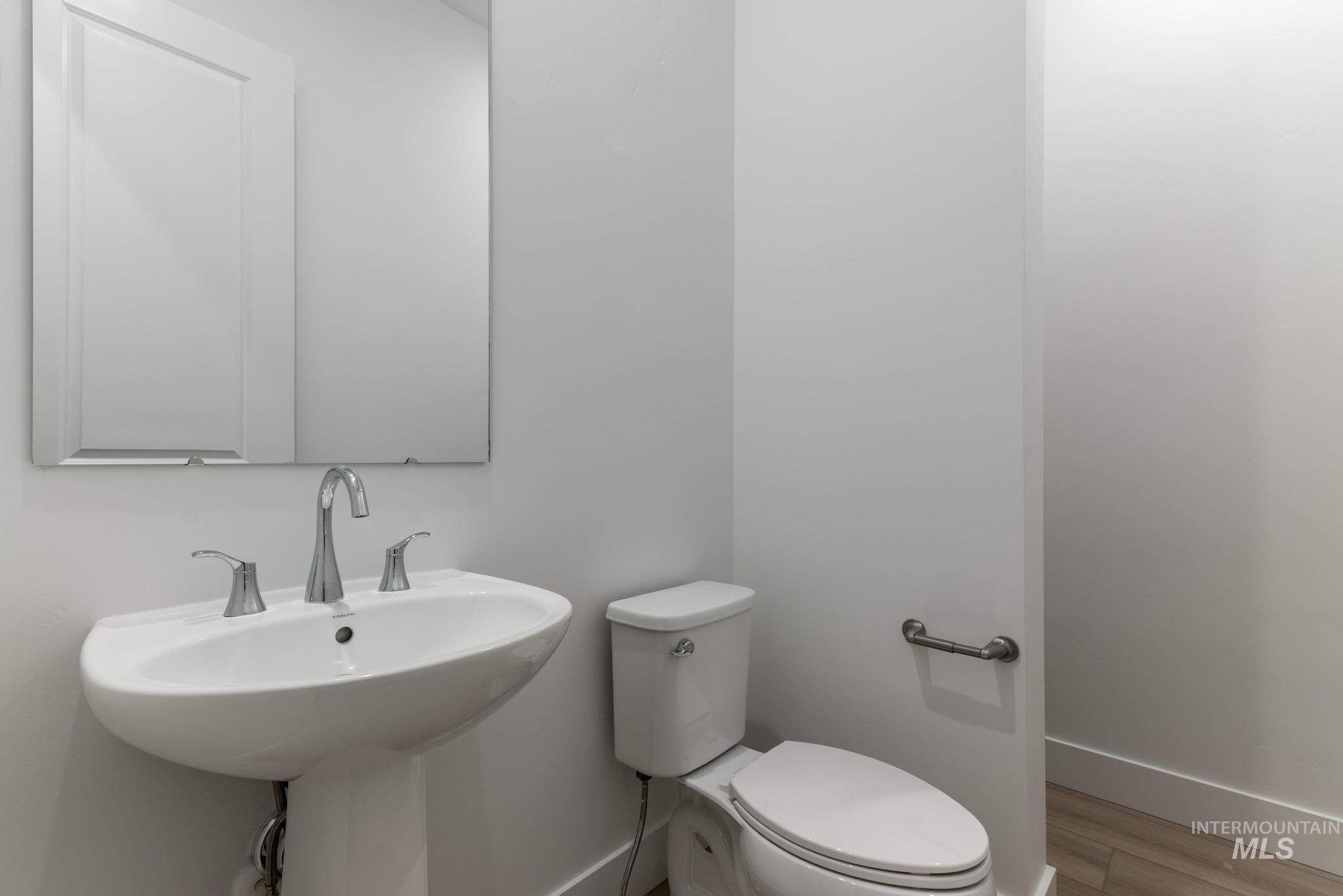 15188 Steel Cloud Ave, Caldwell, Idaho 83607, 3 Bedrooms, 2.5 Bathrooms, Residential For Sale, Price $579,000,MLS 98974844