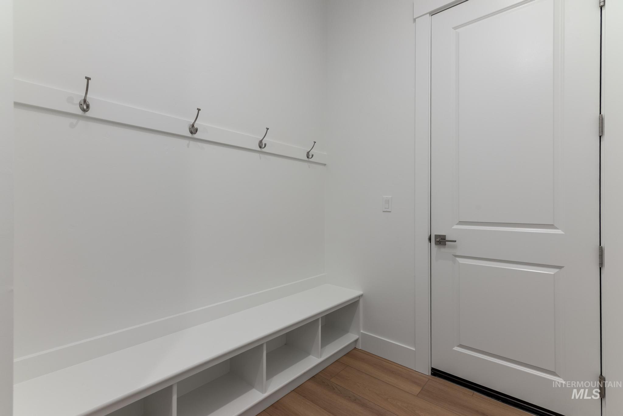 15188 Steel Cloud Ave, Caldwell, Idaho 83607, 3 Bedrooms, 2.5 Bathrooms, Residential For Sale, Price $579,000,MLS 98974844