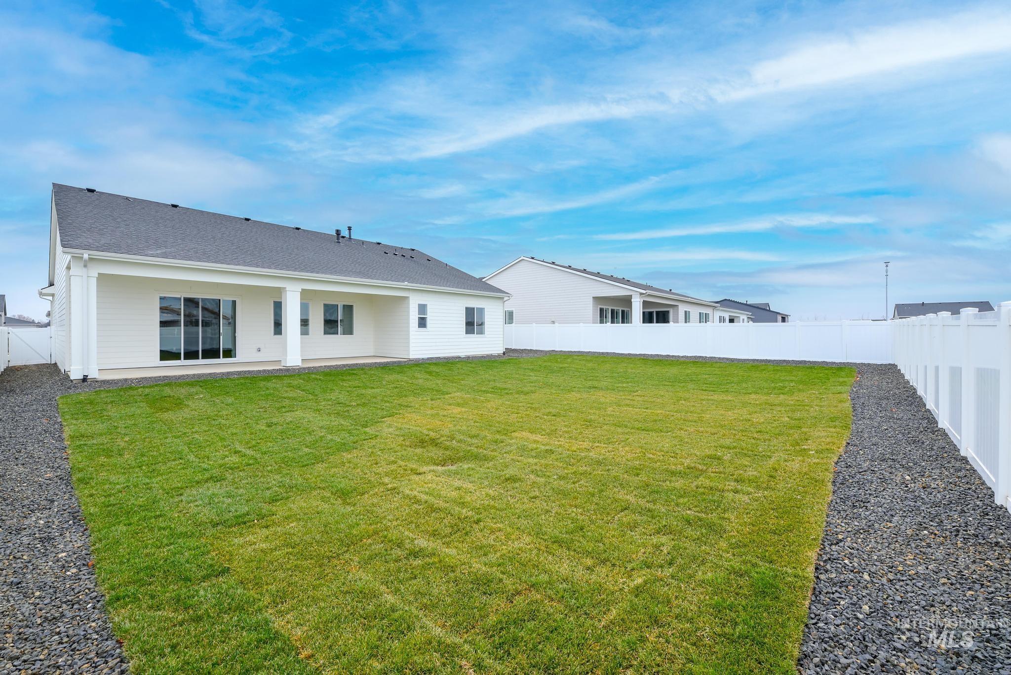 15188 Steel Cloud Ave, Caldwell, Idaho 83607, 3 Bedrooms, 2.5 Bathrooms, Residential For Sale, Price $579,000,MLS 98974844