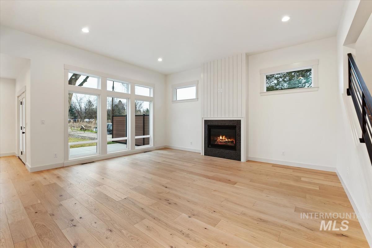 3300 N 39th St, Boise, Idaho 83703, 4 Bedrooms, 3 Bathrooms, Residential For Sale, Price $1,238,000,MLS 98974846