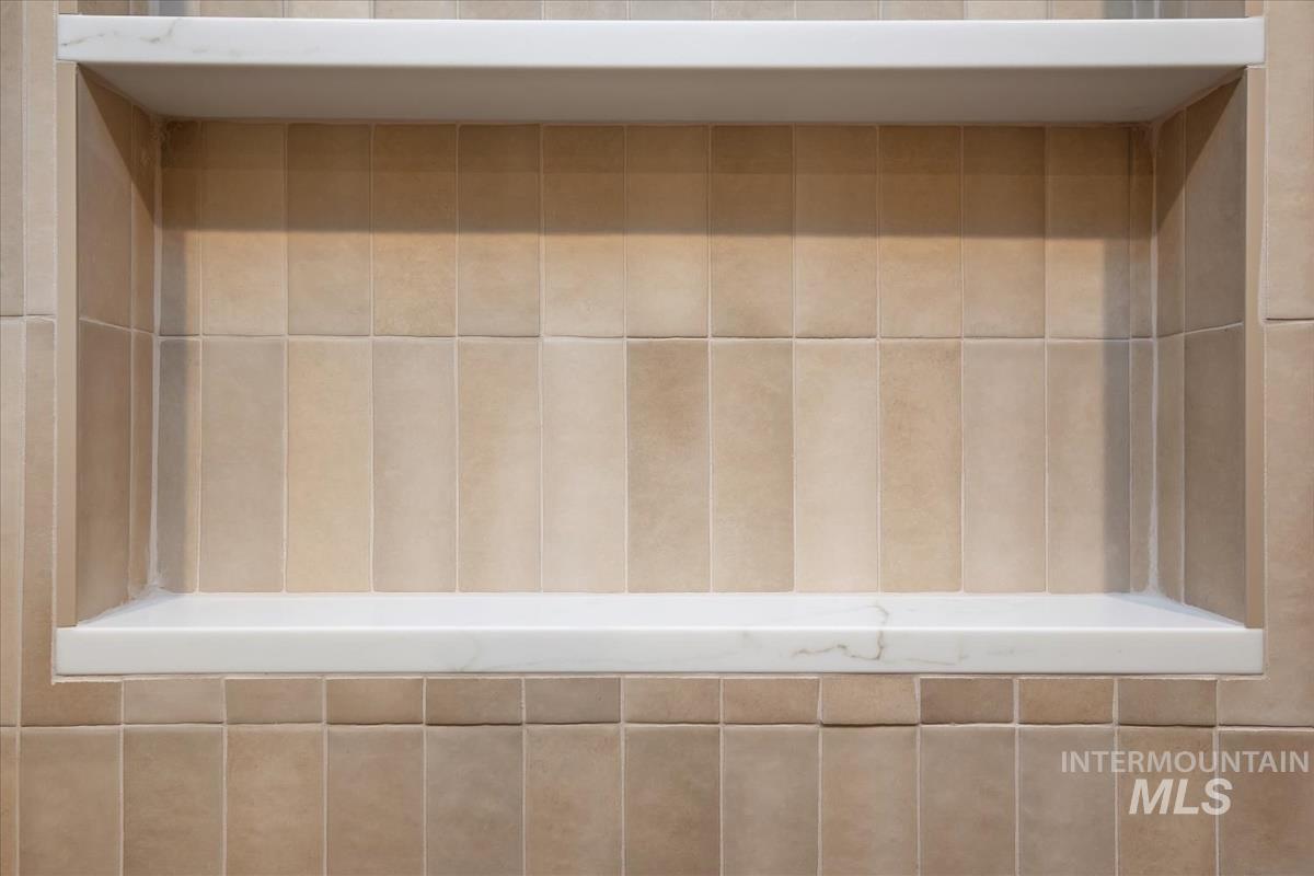 3300 N 39th St, Boise, Idaho 83703, 4 Bedrooms, 3 Bathrooms, Residential For Sale, Price $1,238,000,MLS 98974846