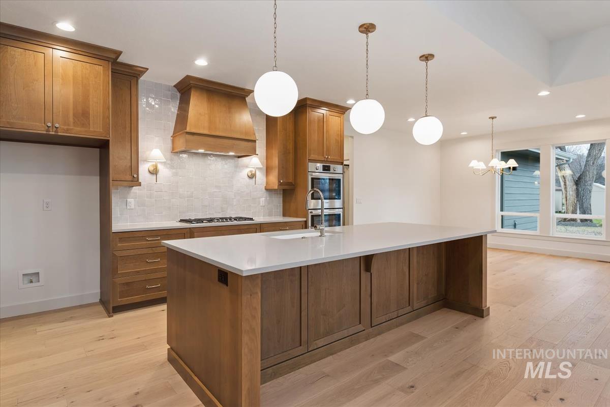 3300 N 39th St, Boise, Idaho 83703, 4 Bedrooms, 3 Bathrooms, Residential For Sale, Price $1,238,000,MLS 98974846