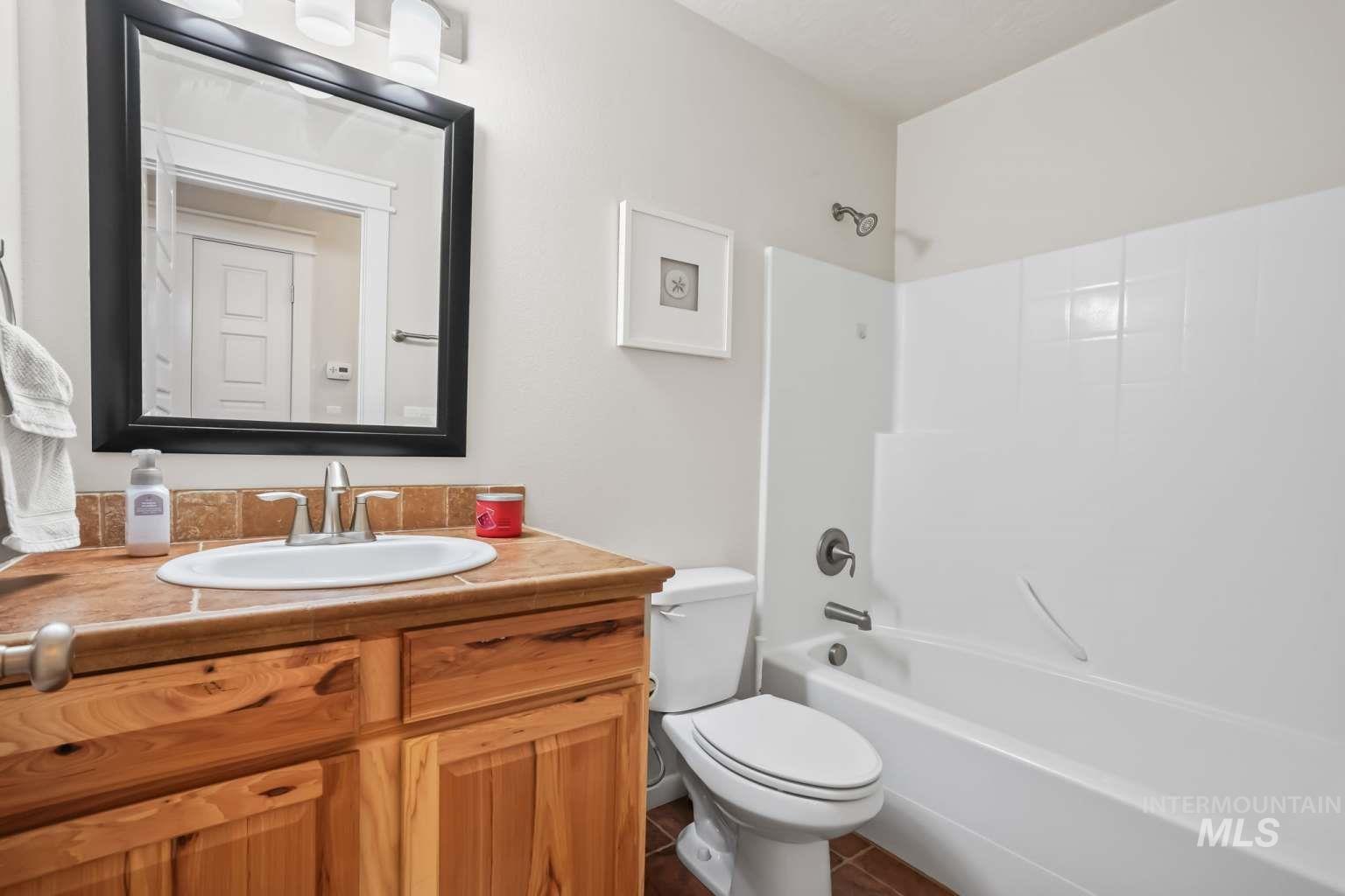 16439 N Driver St, Nampa, Idaho 83687, 3 Bedrooms, 2 Bathrooms, Residential For Sale, Price $379,999,MLS 98974848