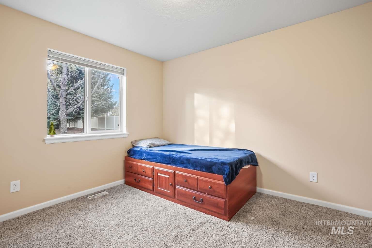 16439 N Driver St, Nampa, Idaho 83687, 3 Bedrooms, 2 Bathrooms, Residential For Sale, Price $379,999,MLS 98974848