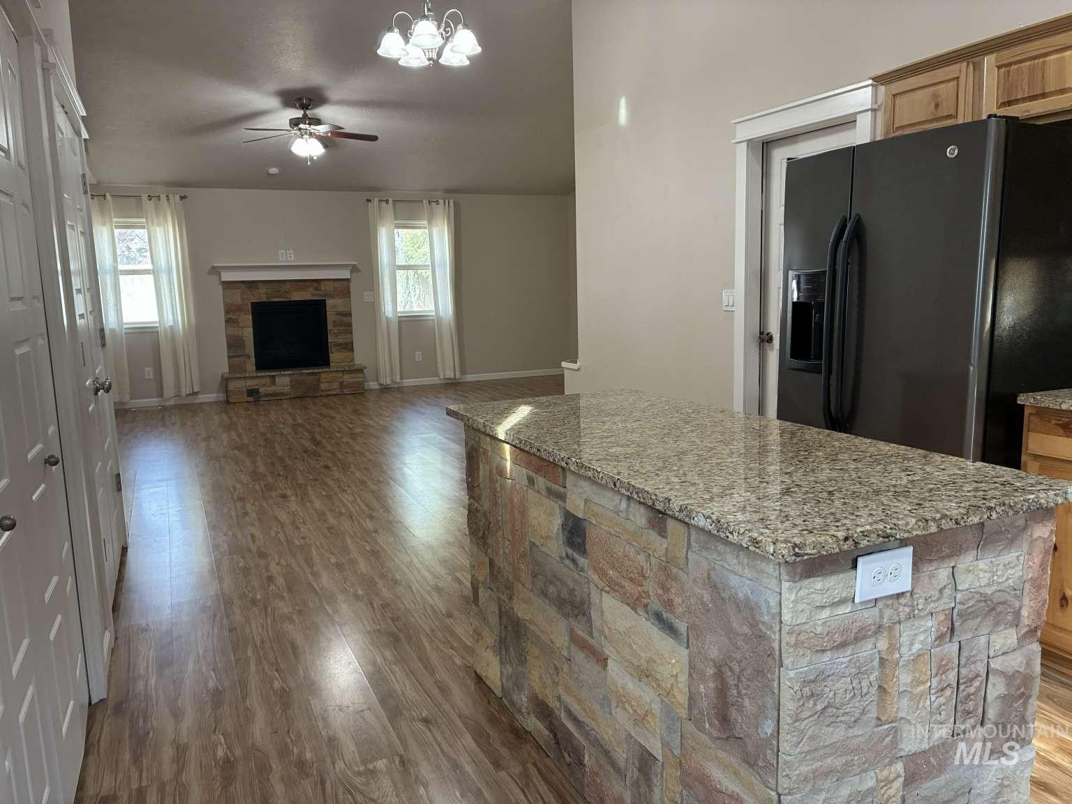 16439 N Driver St, Nampa, Idaho 83687, 3 Bedrooms, 2 Bathrooms, Residential For Sale, Price $379,999,MLS 98974848