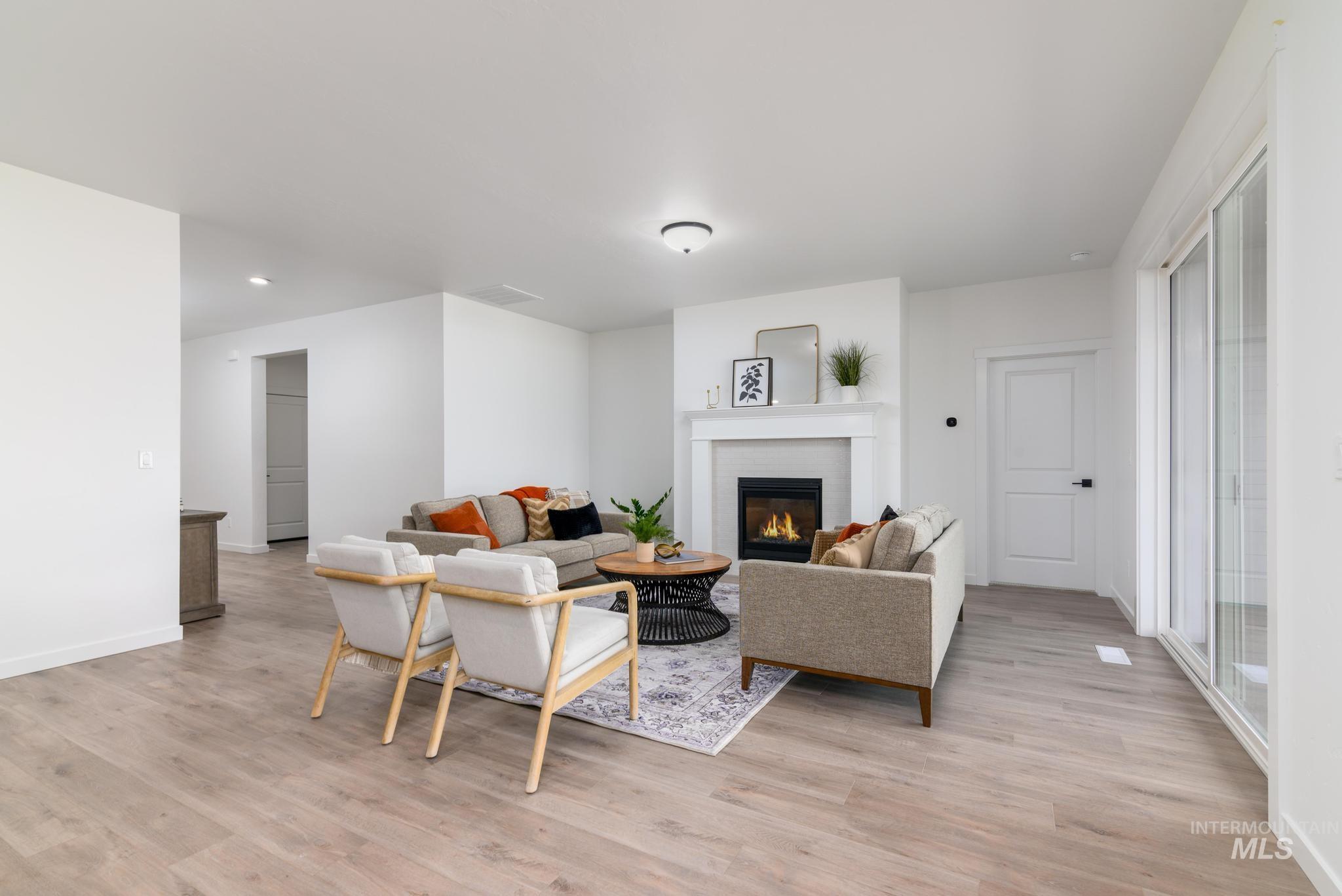 9071 W Moon River Dr, Star, Idaho 83669, 3 Bedrooms, 2 Bathrooms, Residential For Sale, Price $549,000,MLS 98974849