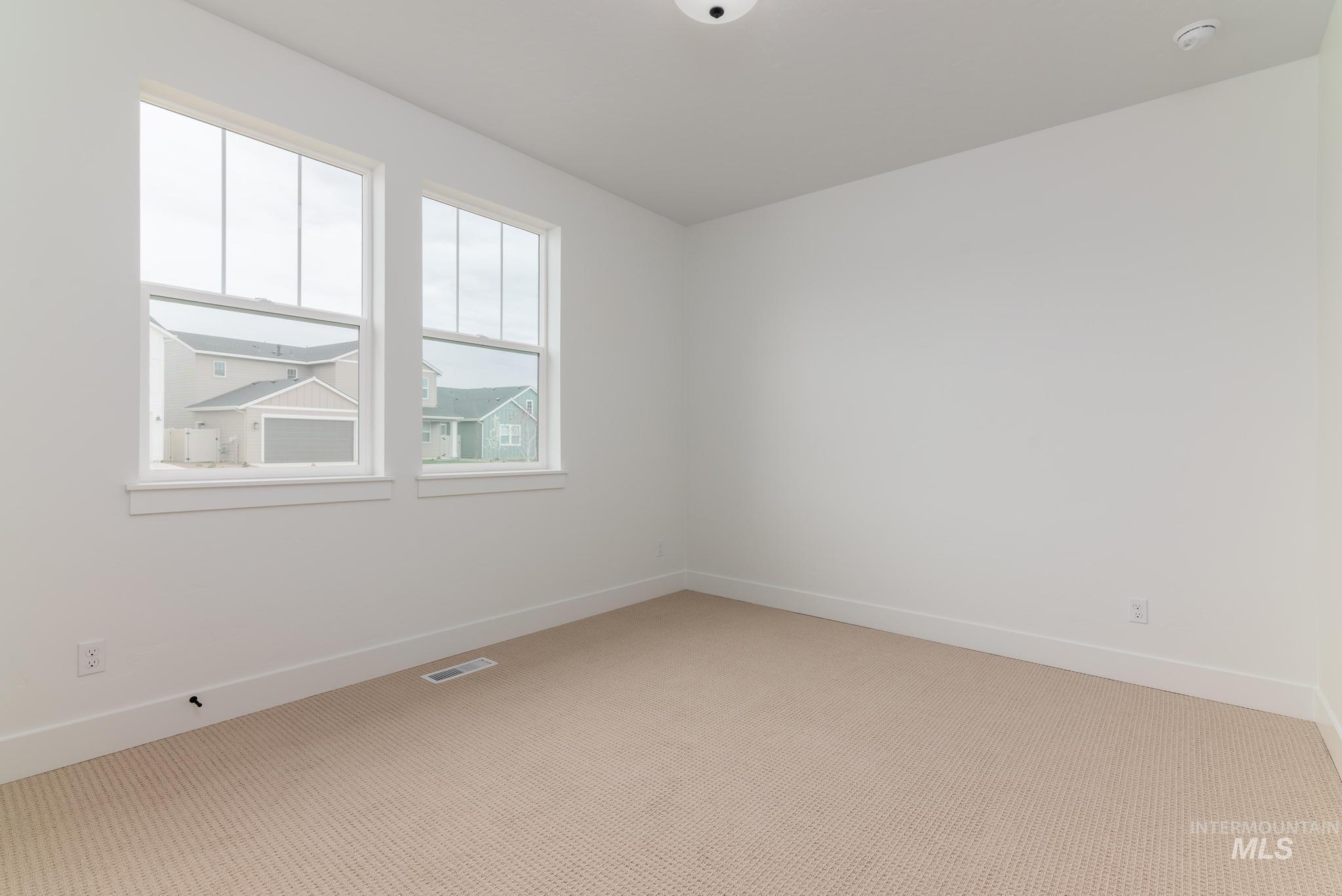 9071 W Moon River Dr, Star, Idaho 83669, 3 Bedrooms, 2 Bathrooms, Residential For Sale, Price $545,000,MLS 98974849