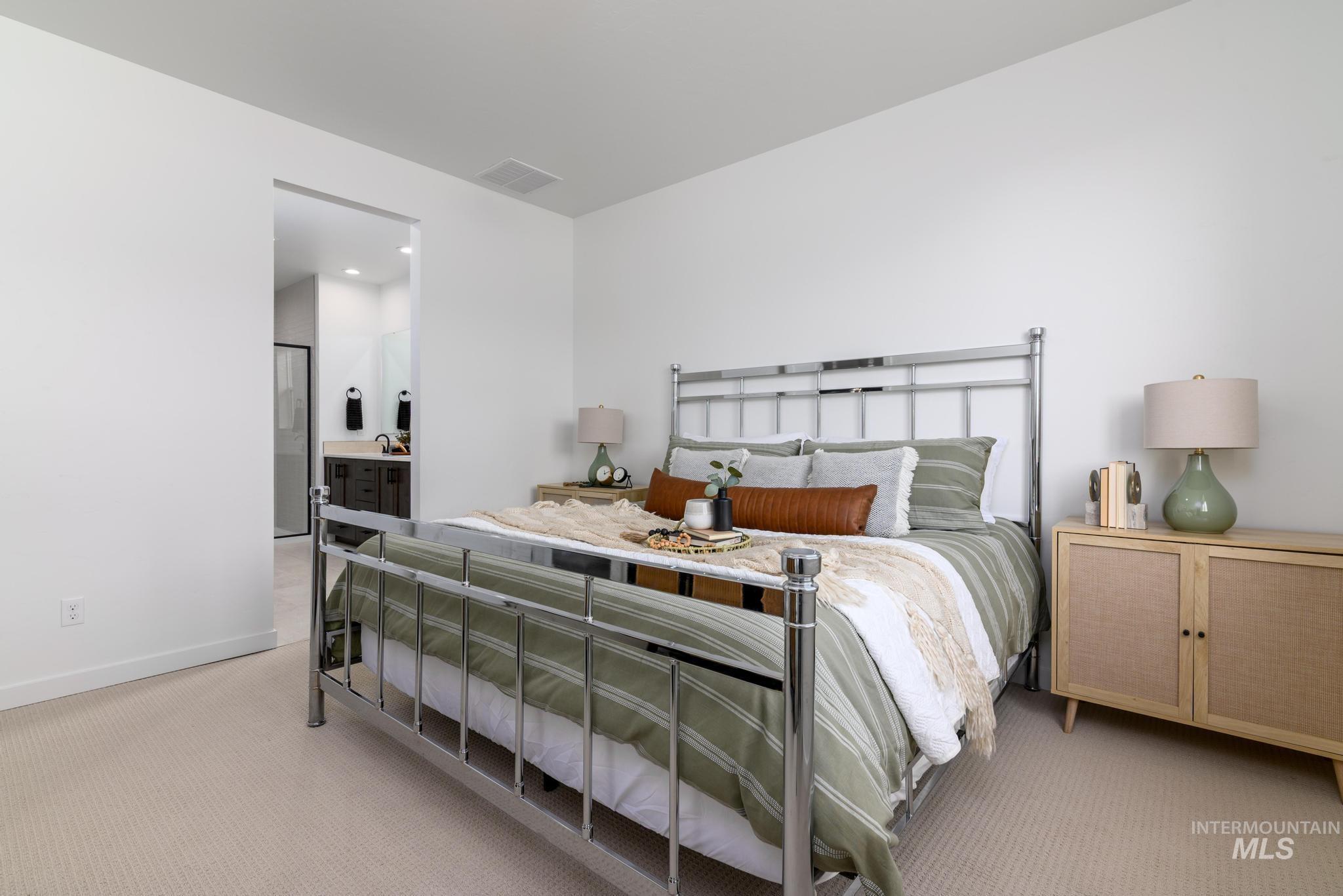 9071 W Moon River Dr, Star, Idaho 83669, 3 Bedrooms, 2 Bathrooms, Residential For Sale, Price $549,000,MLS 98974849