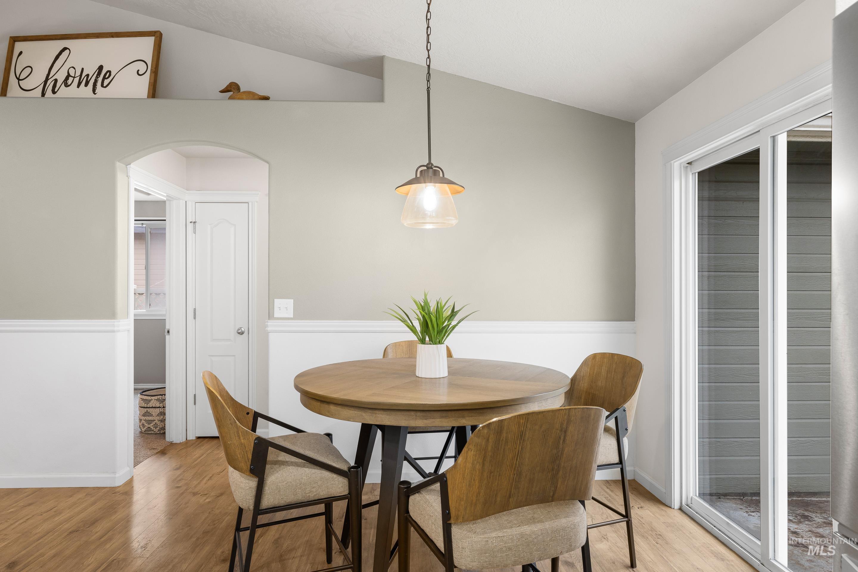 5201 N Toscana Ave, Meridian, Idaho 83642, 4 Bedrooms, 2 Bathrooms, Residential For Sale, Price $434,000,MLS 98974851