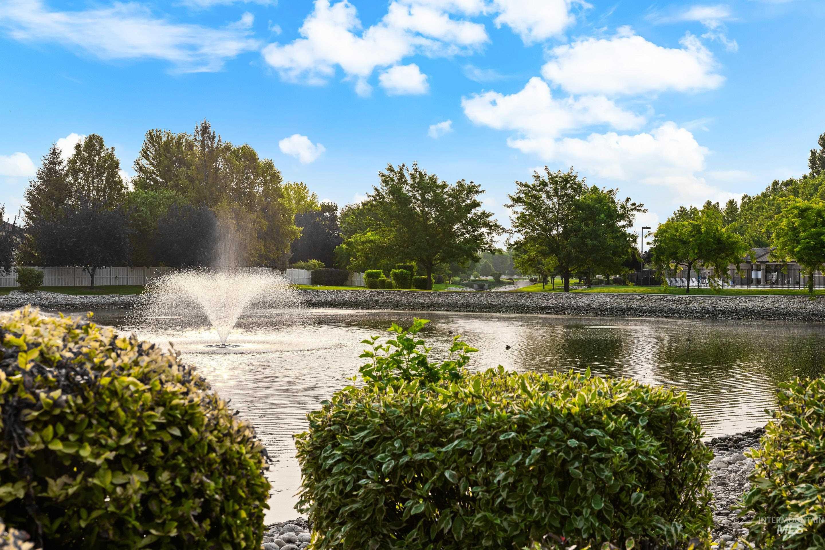 5201 N Toscana Ave, Meridian, Idaho 83642, 4 Bedrooms, 2 Bathrooms, Residential For Sale, Price $434,000,MLS 98974851