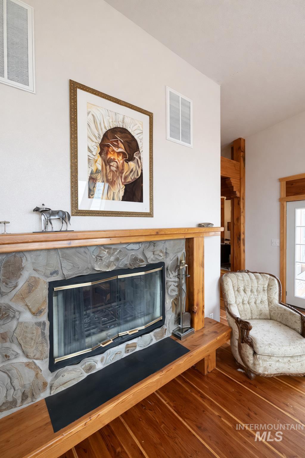 2050 E Medicine Wheel Ln, King Hill, Idaho 83633, 4 Bedrooms, 4 Bathrooms, Farm & Ranch For Sale, Price $1,500,000,MLS 98974852