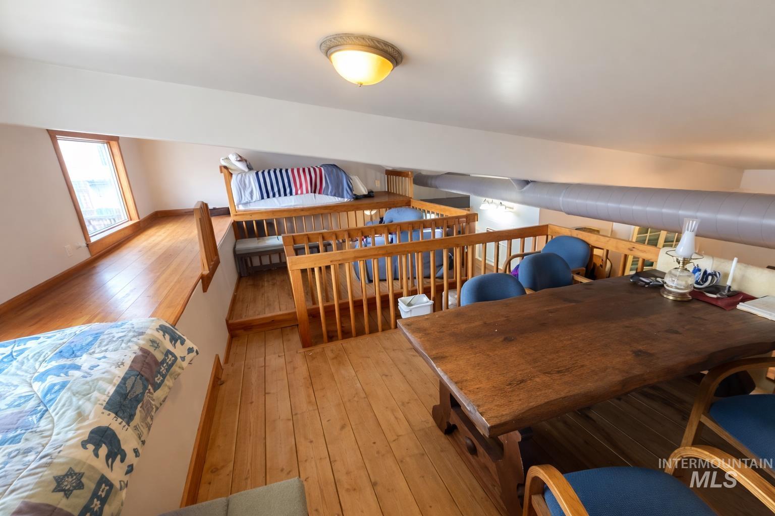 2050 E Medicine Wheel Ln, King Hill, Idaho 83633, 4 Bedrooms, 4 Bathrooms, Farm & Ranch For Sale, Price $1,500,000,MLS 98974852