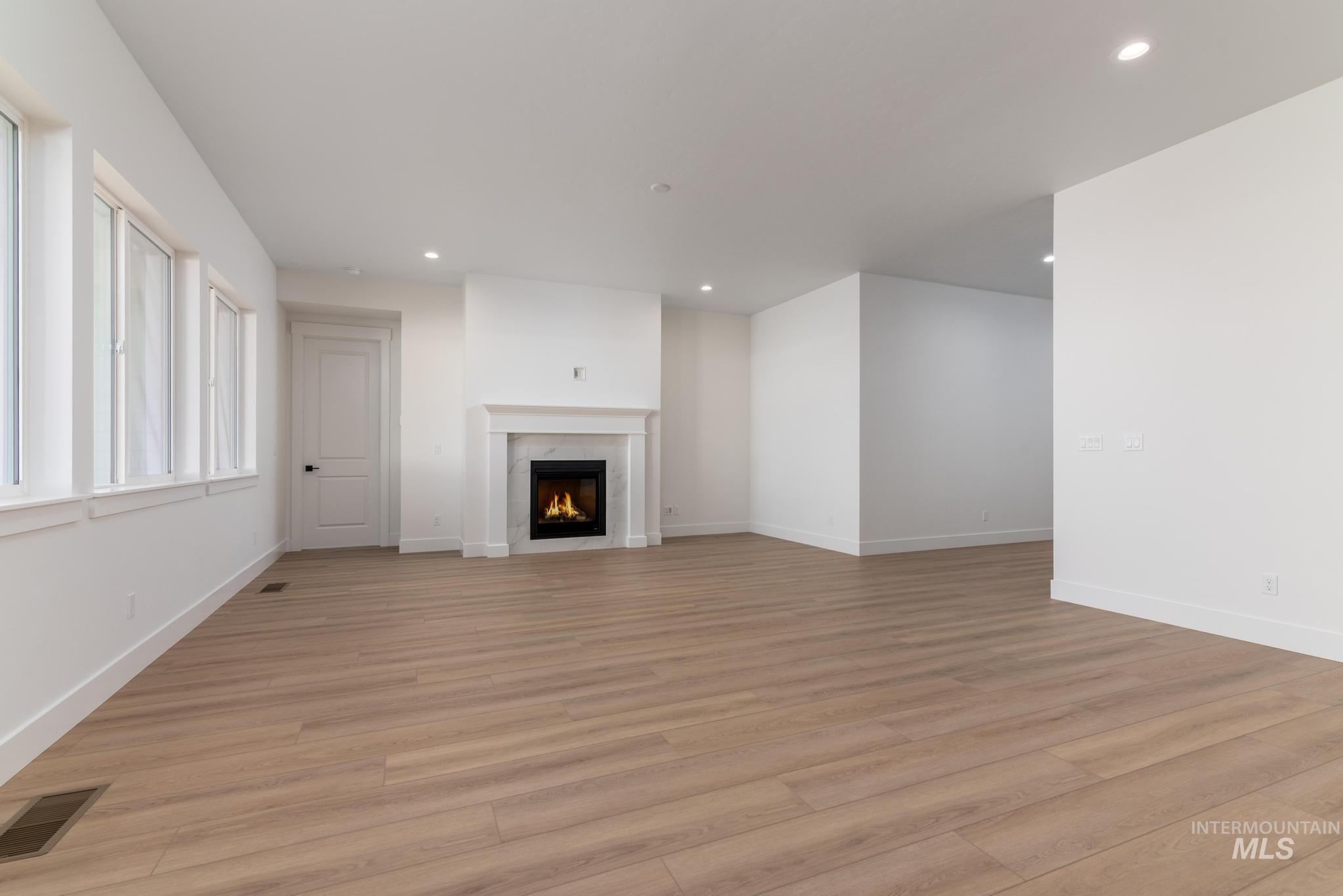 15216 Steel Cloud Ave, Caldwell, Idaho 83607, 4 Bedrooms, 3 Bathrooms, Residential For Sale, Price $589,000,MLS 98974853