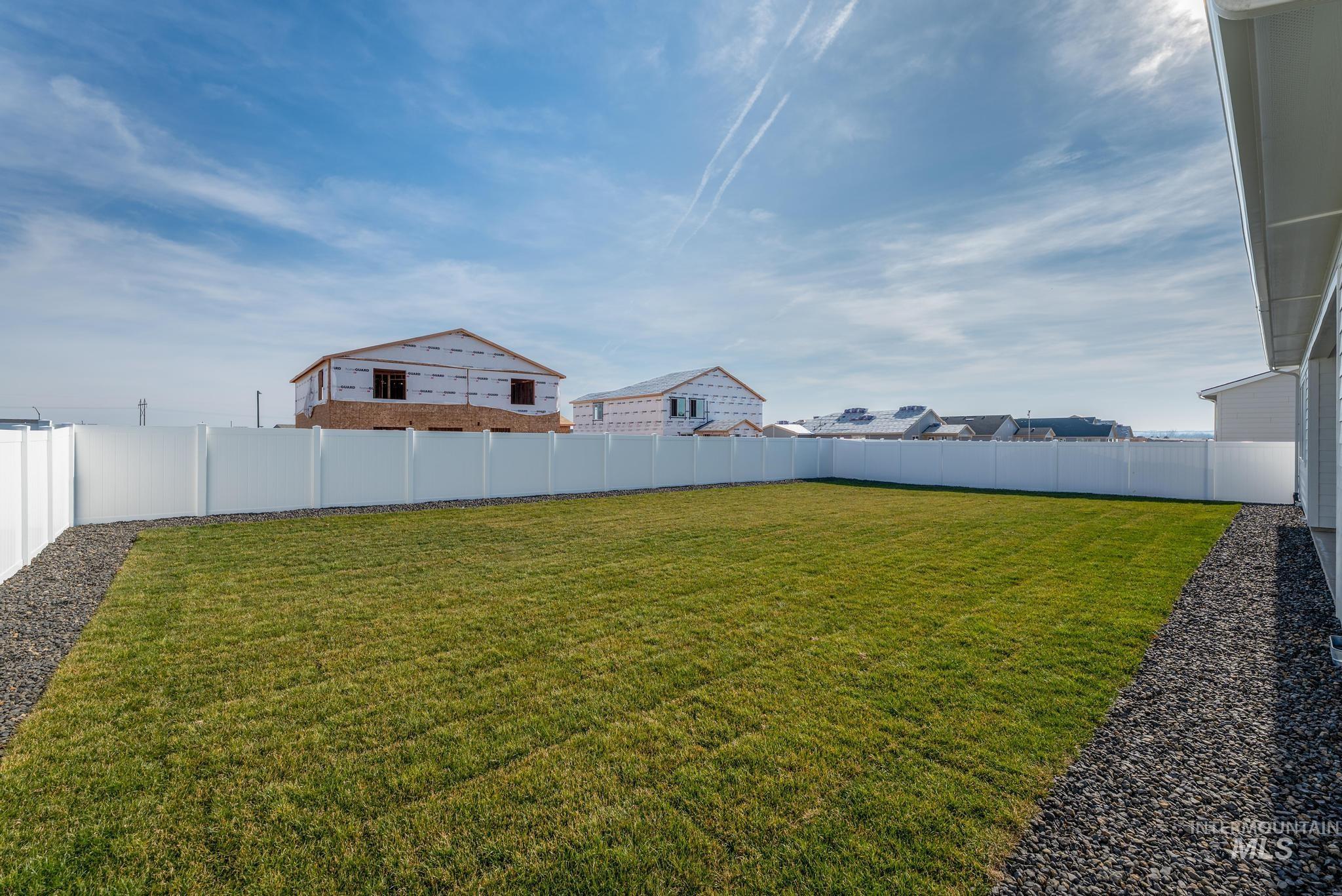 15216 Steel Cloud Ave, Caldwell, Idaho 83607, 4 Bedrooms, 3 Bathrooms, Residential For Sale, Price $589,000,MLS 98974853