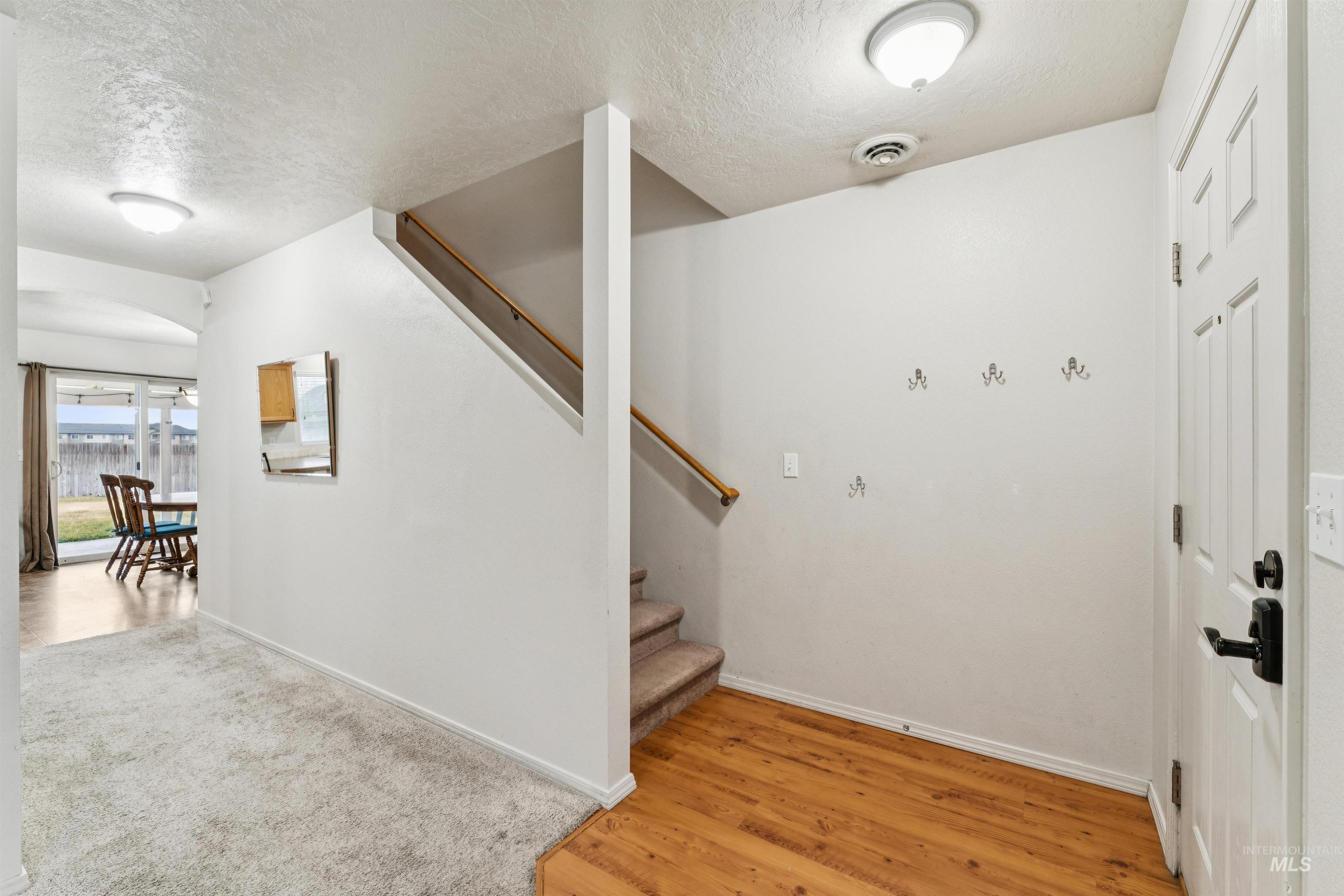 825 W Woodpine St, Meridian, Idaho 83646, 4 Bedrooms, 2.5 Bathrooms, Residential For Sale, Price $485,000, 98974855