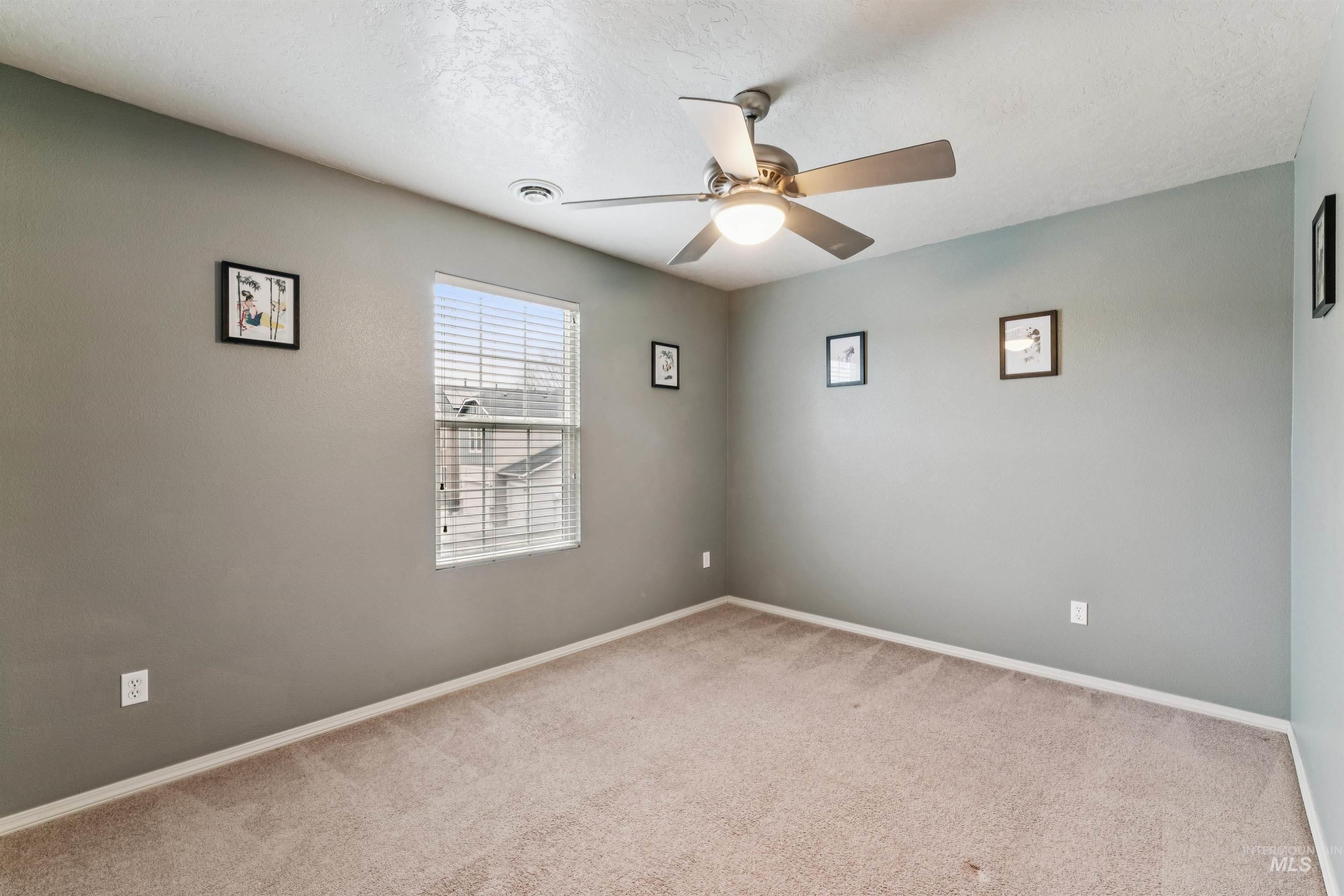 825 W Woodpine St, Meridian, Idaho 83646, 4 Bedrooms, 2.5 Bathrooms, Residential For Sale, Price $485,000, 98974855