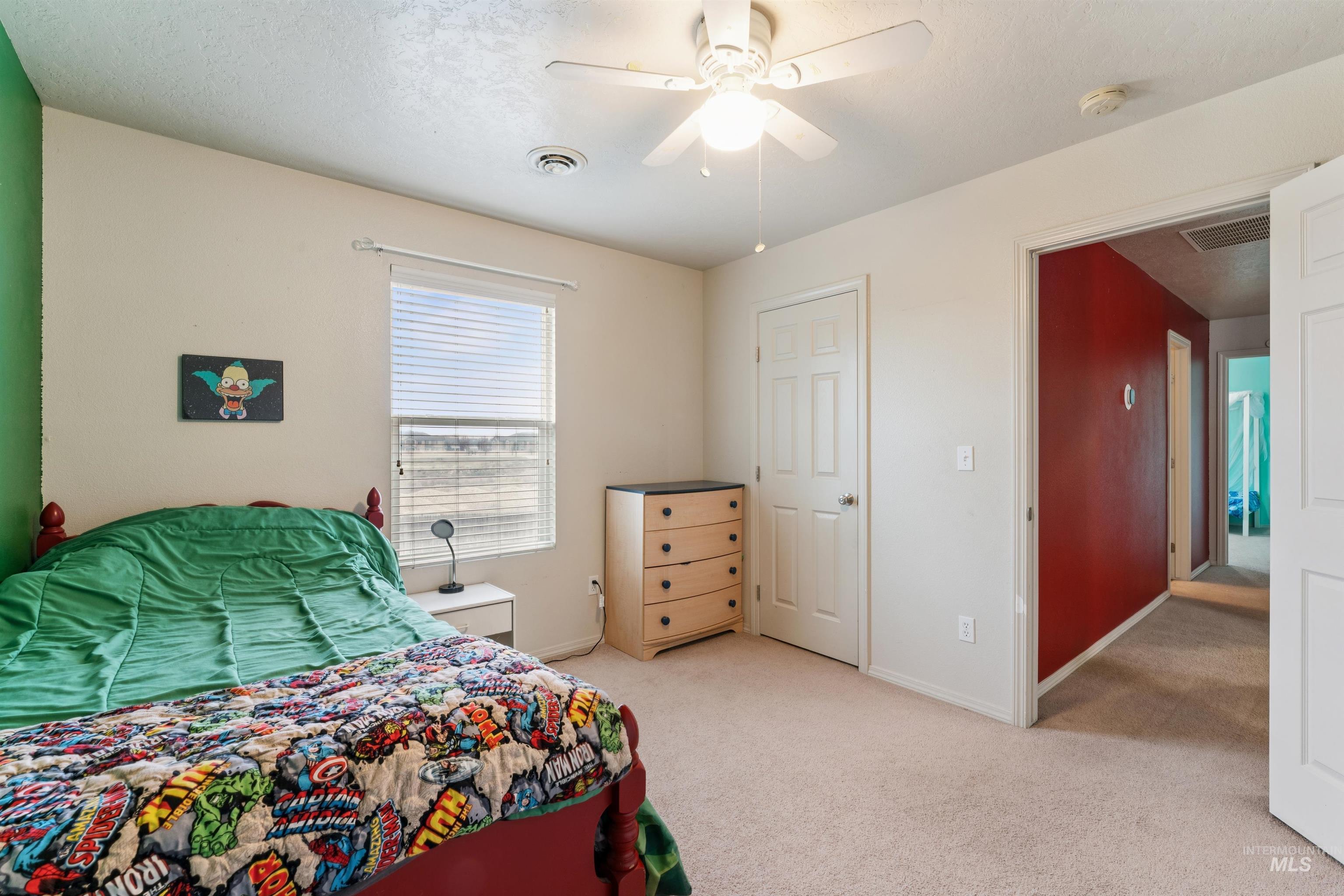 825 W Woodpine St, Meridian, Idaho 83646, 4 Bedrooms, 2.5 Bathrooms, Residential For Sale, Price $485,000, 98974855