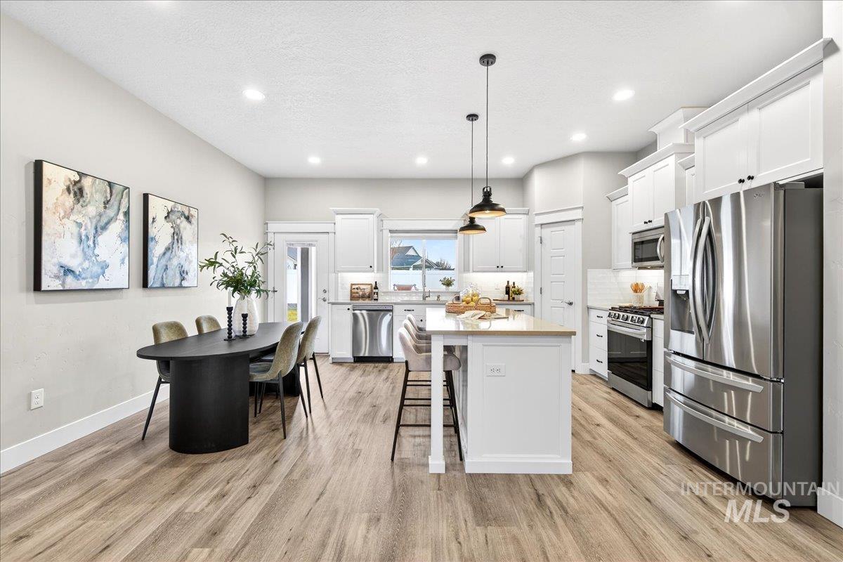 63 S Ravine Way, Nampa, Idaho 83687, 4 Bedrooms, 2 Bathrooms, Residential For Sale, Price $529,000,MLS 98974856