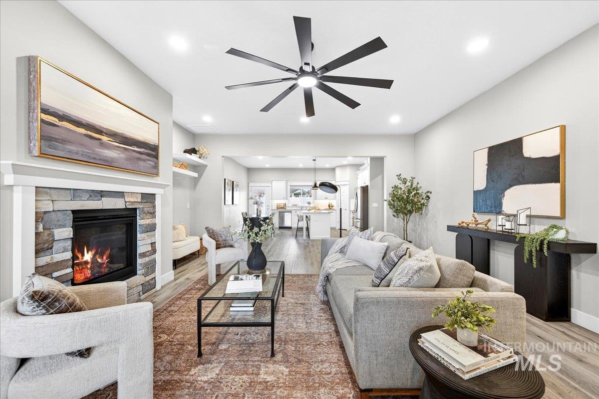 63 S Ravine Way, Nampa, Idaho 83687, 4 Bedrooms, 2 Bathrooms, Residential For Sale, Price $529,000,MLS 98974856