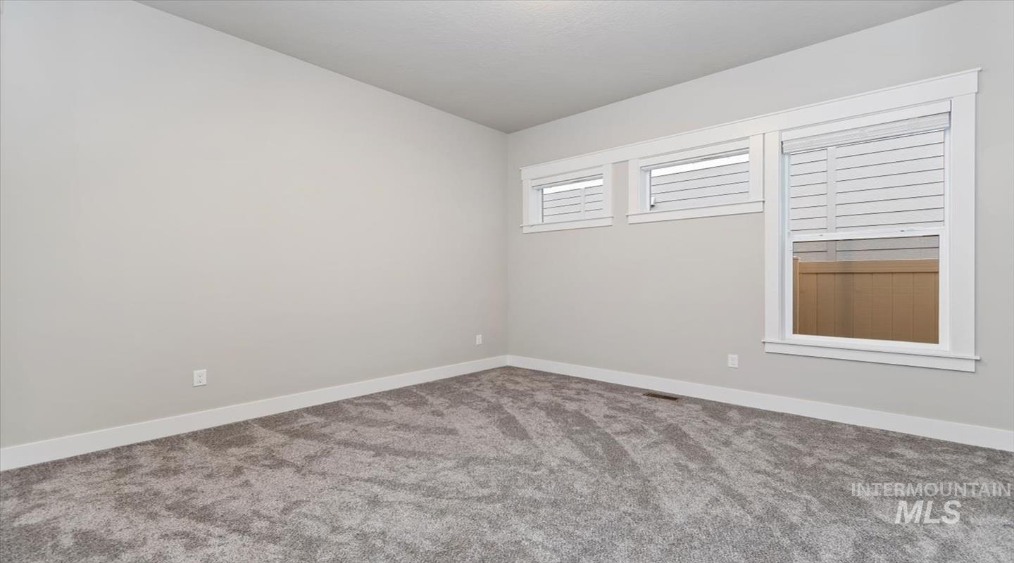 1010 E Tucman Street, Kuna, Idaho 83634, 4 Bedrooms, 3 Bathrooms, Residential For Sale, Price $679,900,MLS 98974857