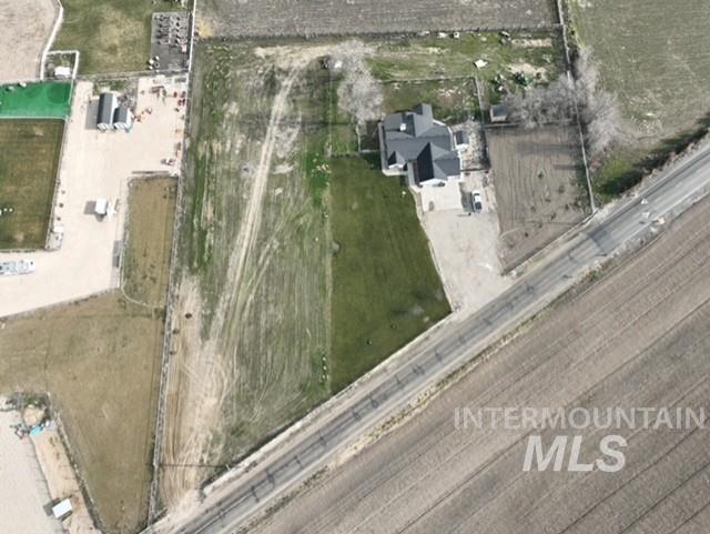 5842 Old Bruneau Hwy, Marsing, Idaho 83639, 3 Bedrooms, 2 Bathrooms, Residential For Sale, Price $630,000,MLS 98974858