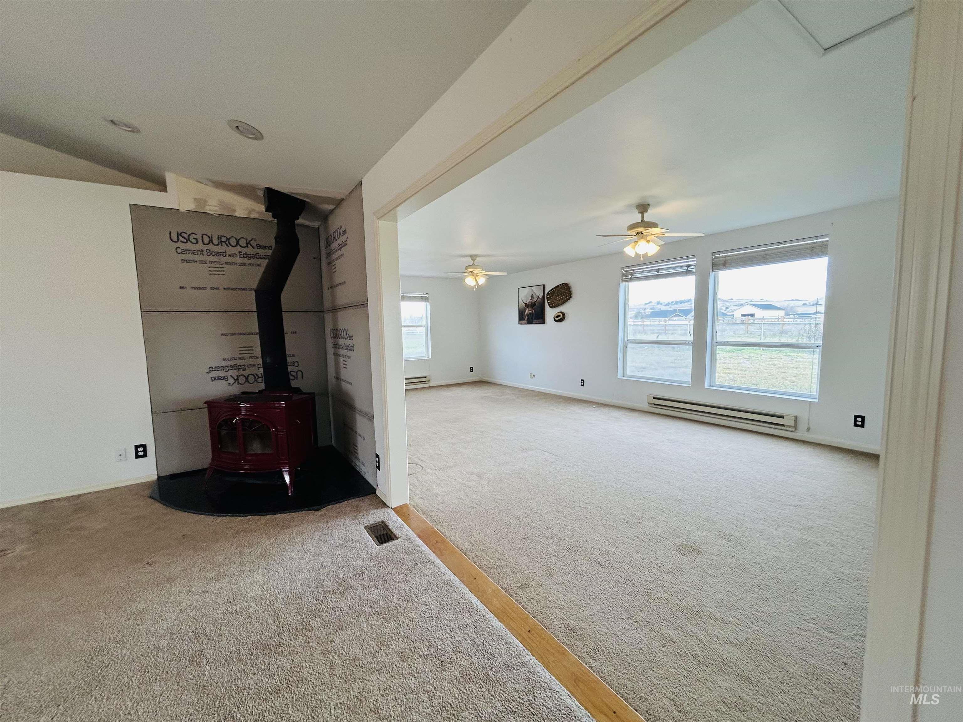 5842 Old Bruneau Hwy, Marsing, Idaho 83639, 3 Bedrooms, 2 Bathrooms, Residential For Sale, Price $630,000,MLS 98974858