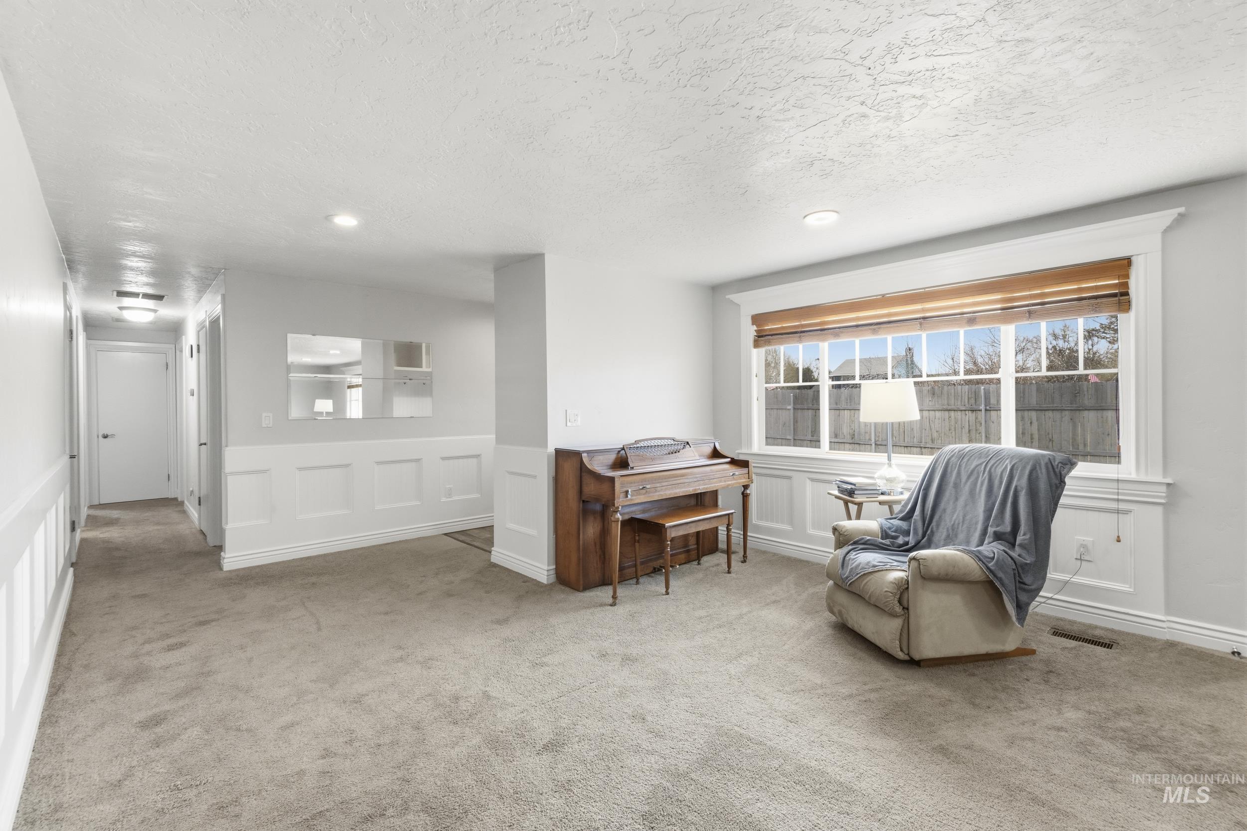 16714 Farmway Rd, Caldwell, Idaho 83607, 3 Bedrooms, 2 Bathrooms, Residential For Sale, Price $400,000, 98974859